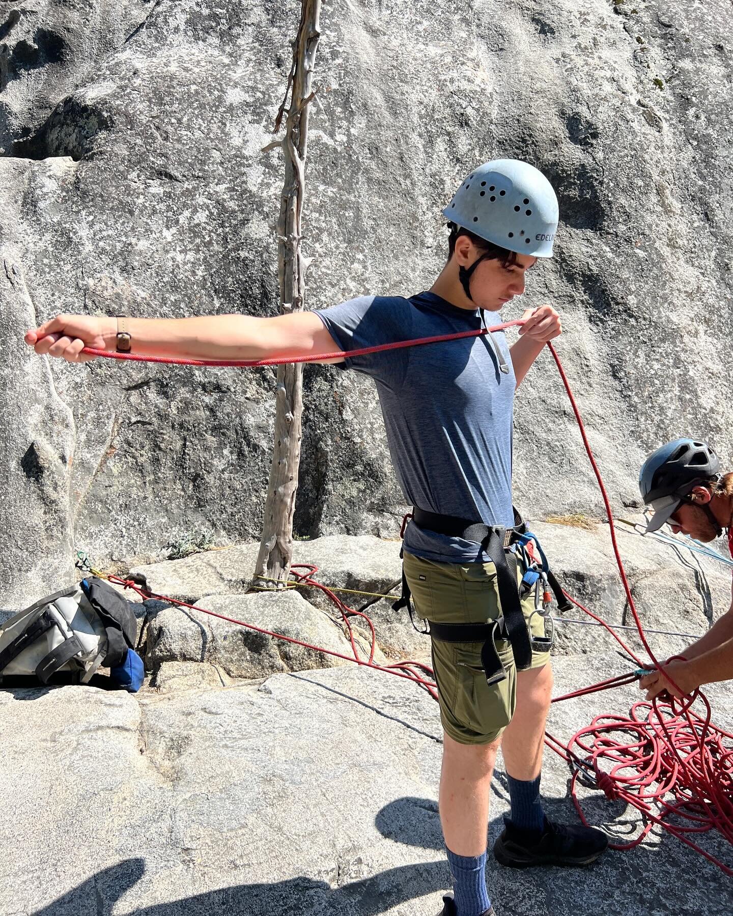2023 was a huge year for Sierra STEM! We ran our first-ever local summer camps in June Lake, took students backpacking in Yosemite National Park, dissected brains, and hired our full-time Associate Program Director, Jackie! It was also a record-shatt