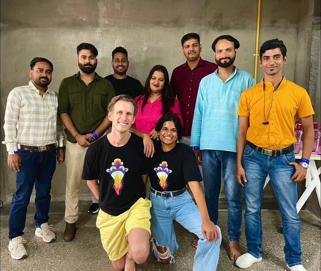 FLASHBACK to Scary Strangers Improv Thali workshop in Udaipur, India !! We loved working with @thirdspace_udr &amp; @fivesdigital and hope to be back soon !! 🇮🇳✨