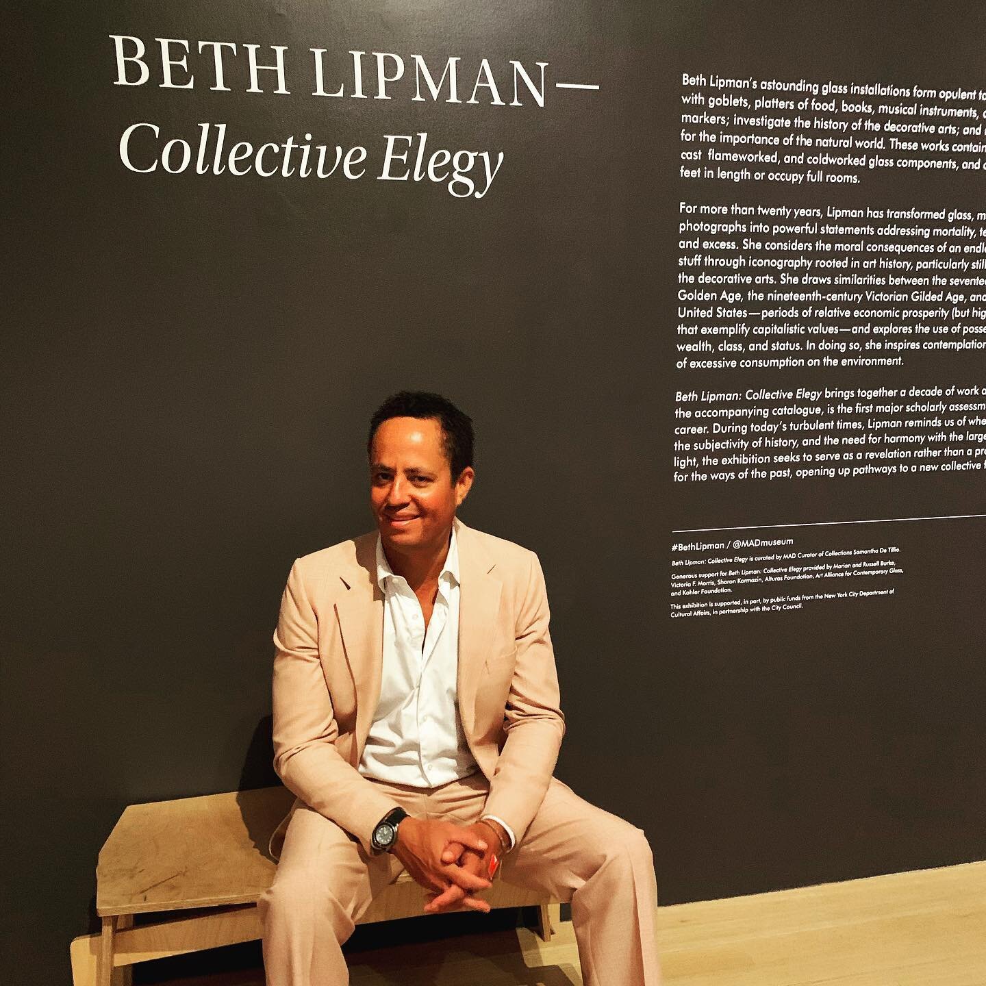 CityState Creative co-founder taking in the exhibit @madmuseum
.
.
.
#design #designinspiration #bipocagency #branding #brandingdesign #bipocdesignagency #nyc #nycart #summersuit #summerfashion2021