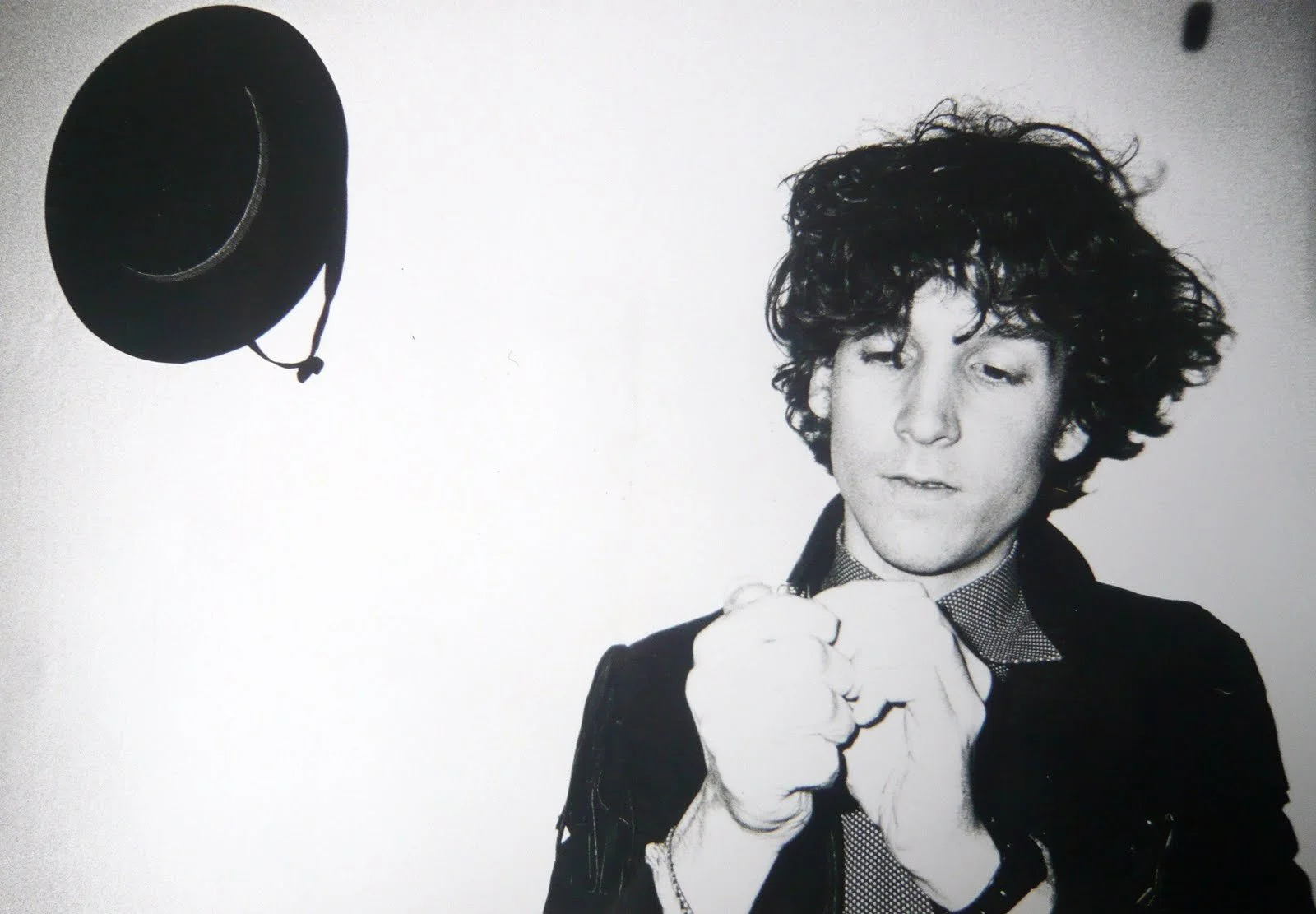 Dark Karaoke with kj mamon