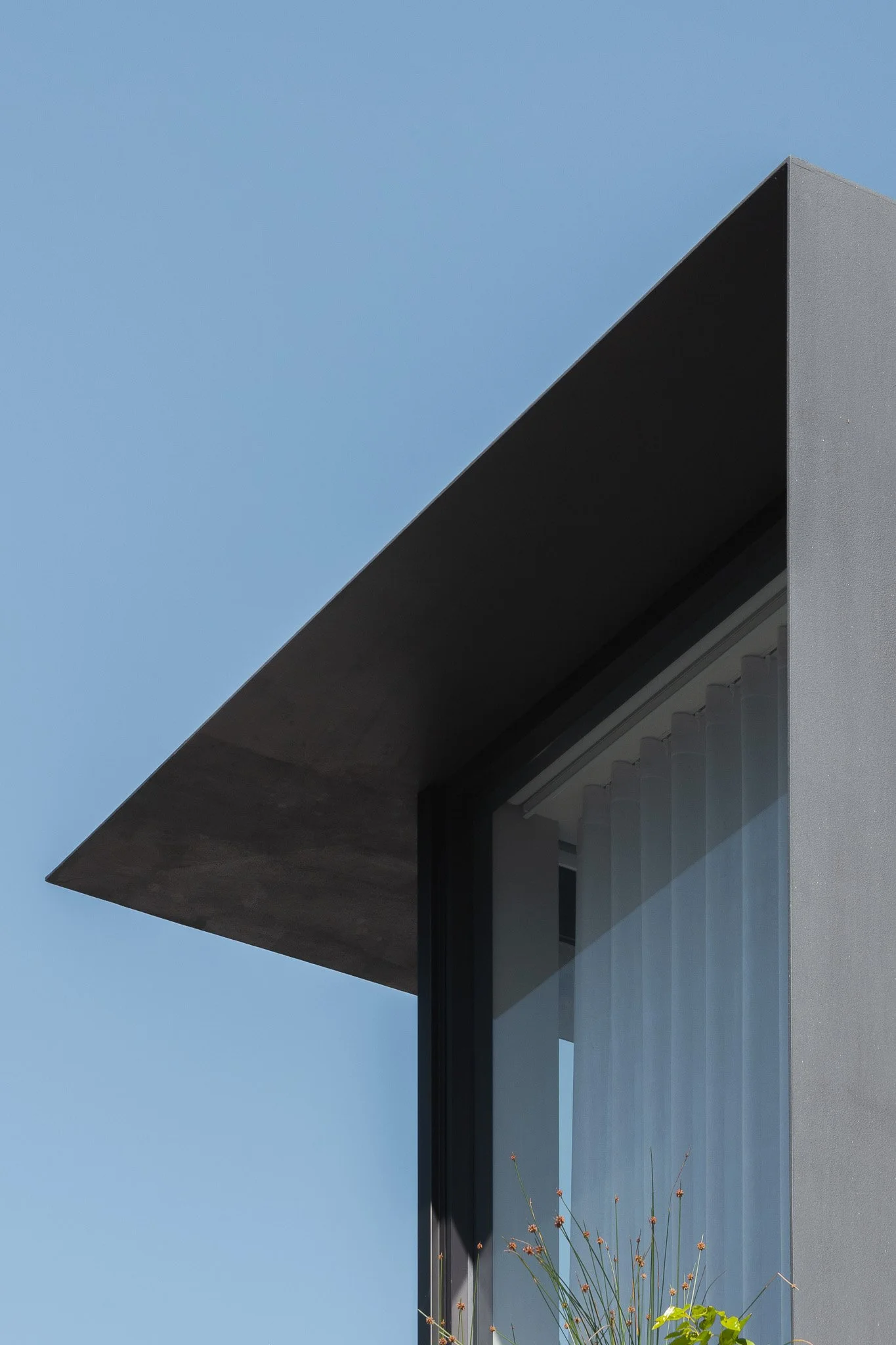 Bowen - 007 [Web].jpg