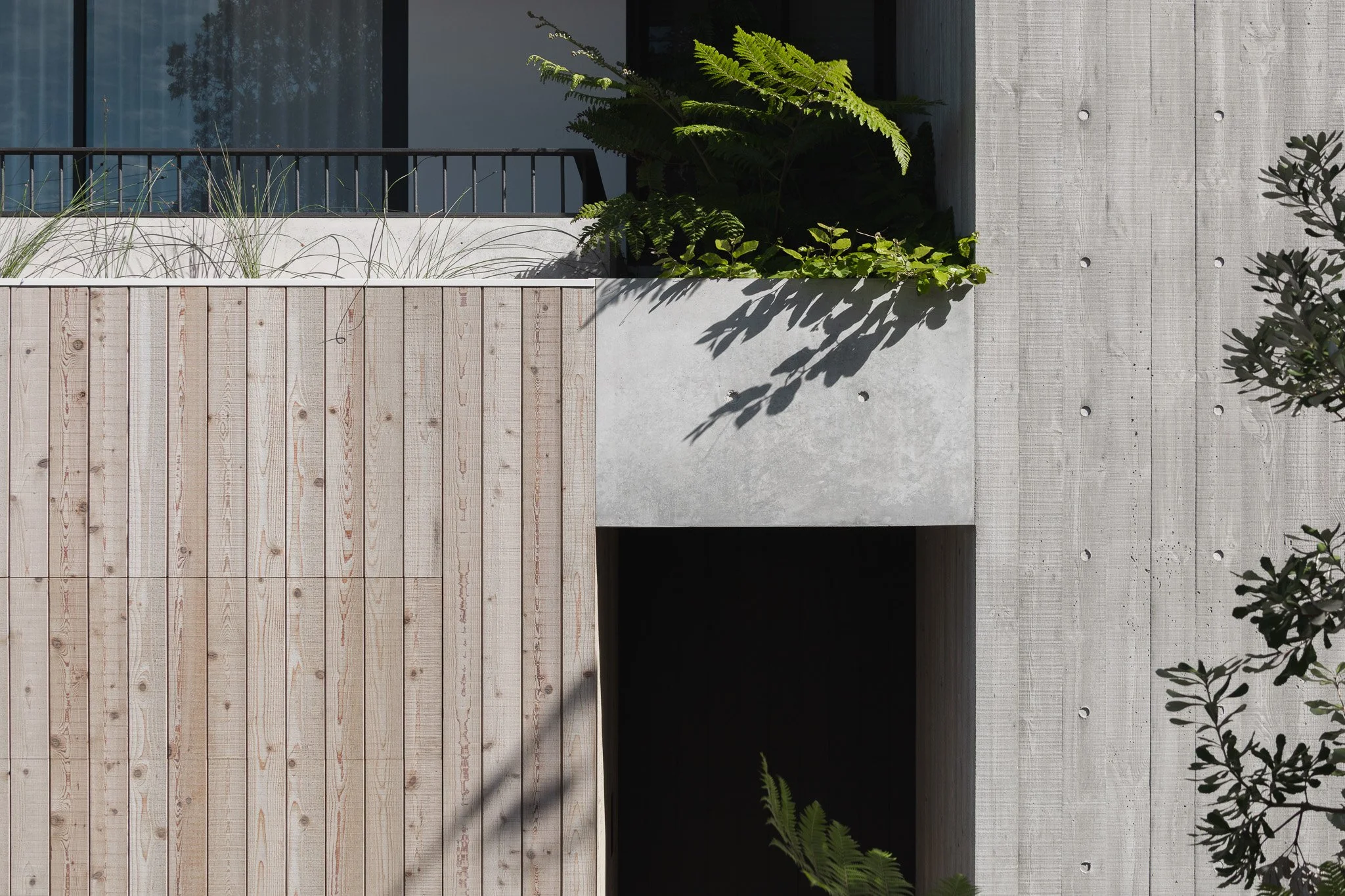 Bowen - 004 [Web].jpg