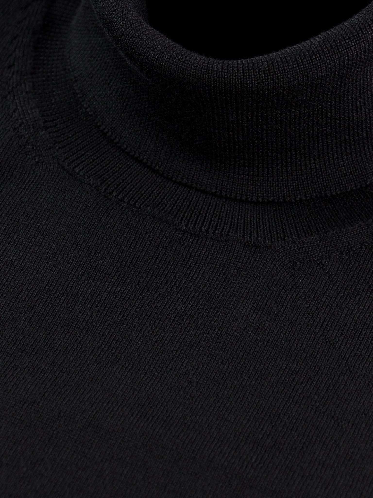 lawton-womens-roll-neck-jumper-black-collar.jpg