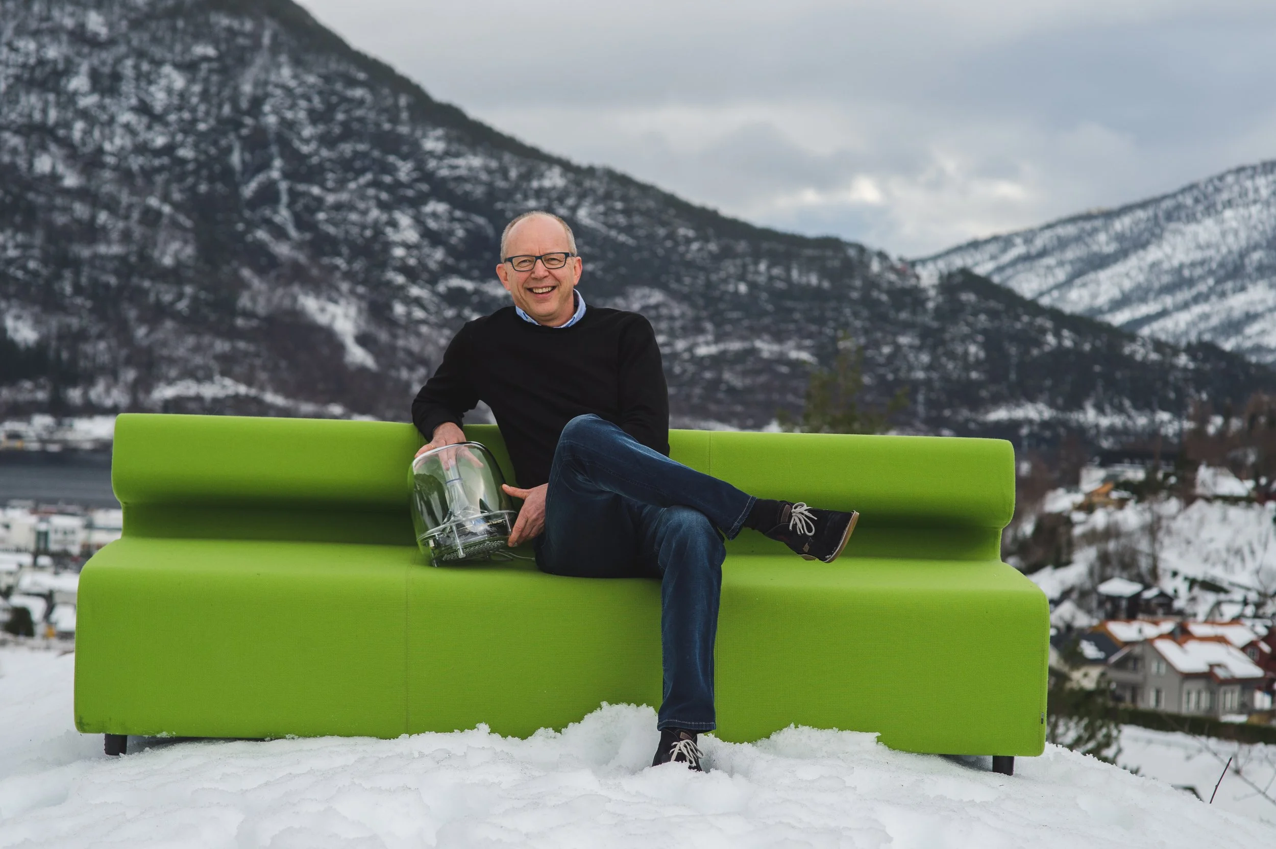 Bondevik: La ungdommen gå medielinja