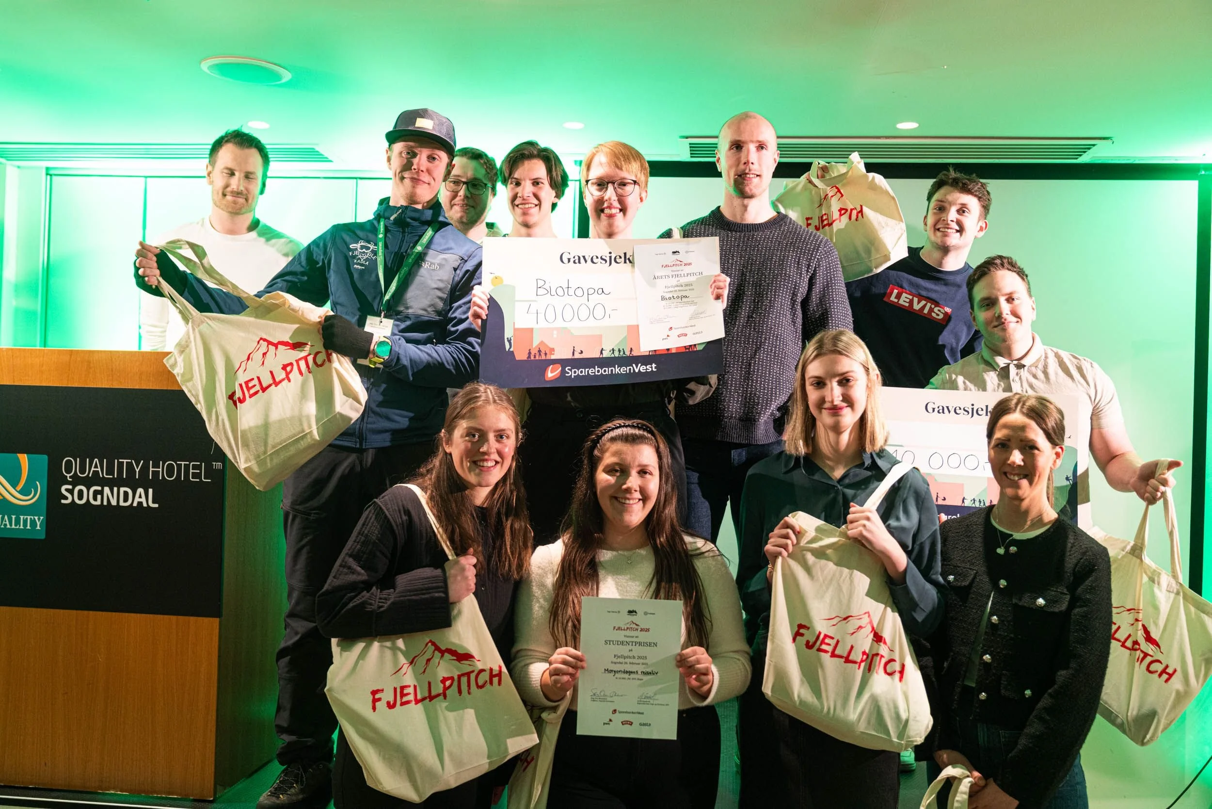 Framtidas gründarar på Fjellpitch 2025