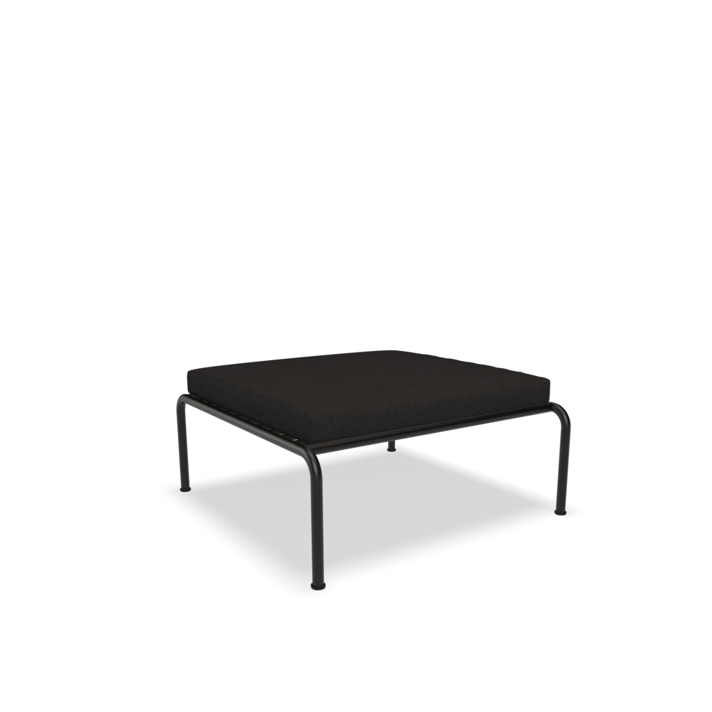 4 preto 749€.png