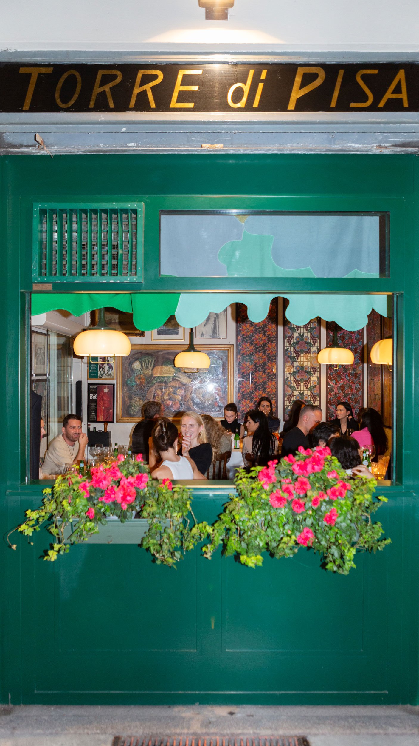 Paris Texas secomms 2