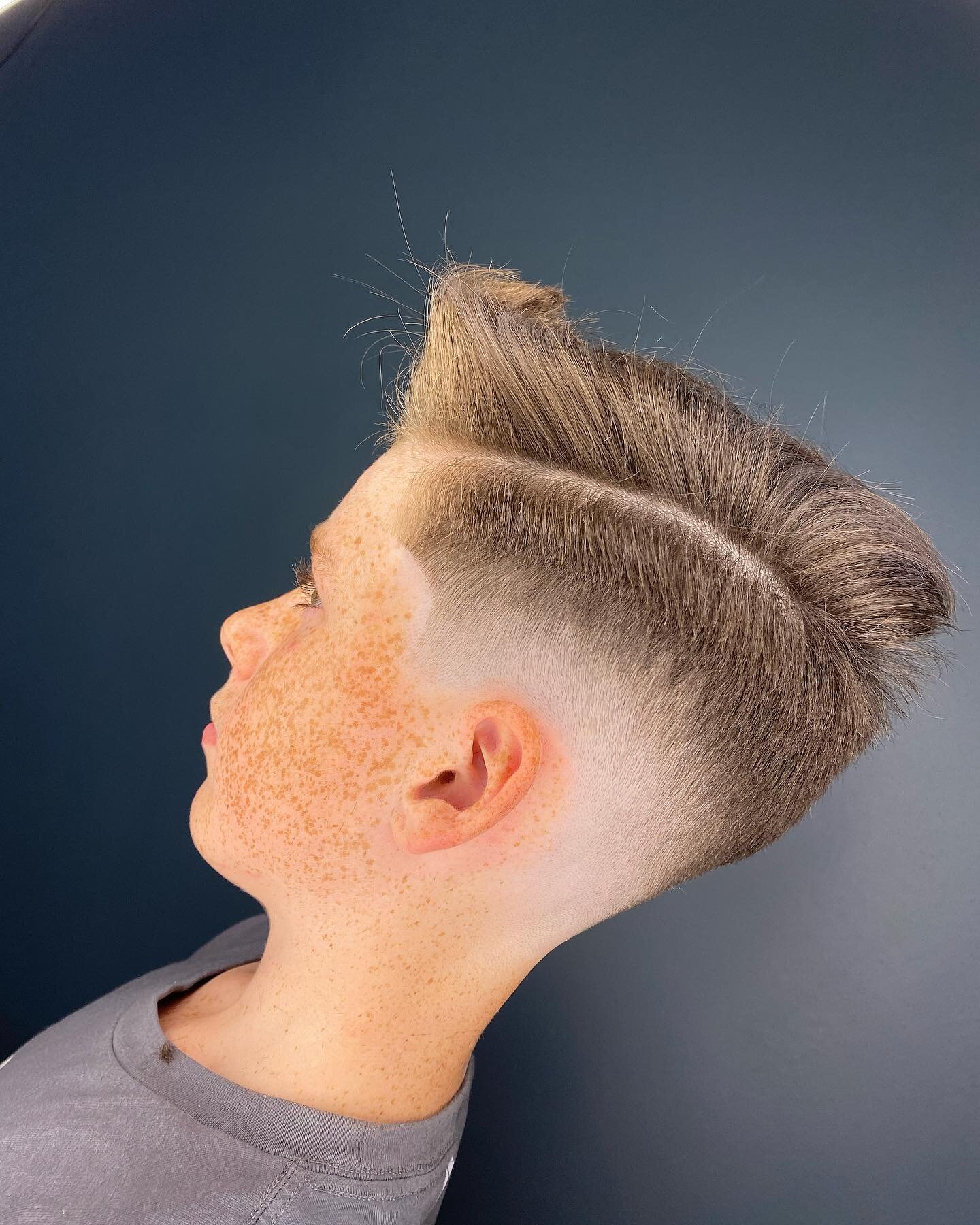 The perfect haircut does exist 🪒💈

Barber: @feliipemartins_ofc 

#barber #barbershop #barberworld #hairstyle #haircut #wahlpro #babylisspro #athenry #galway