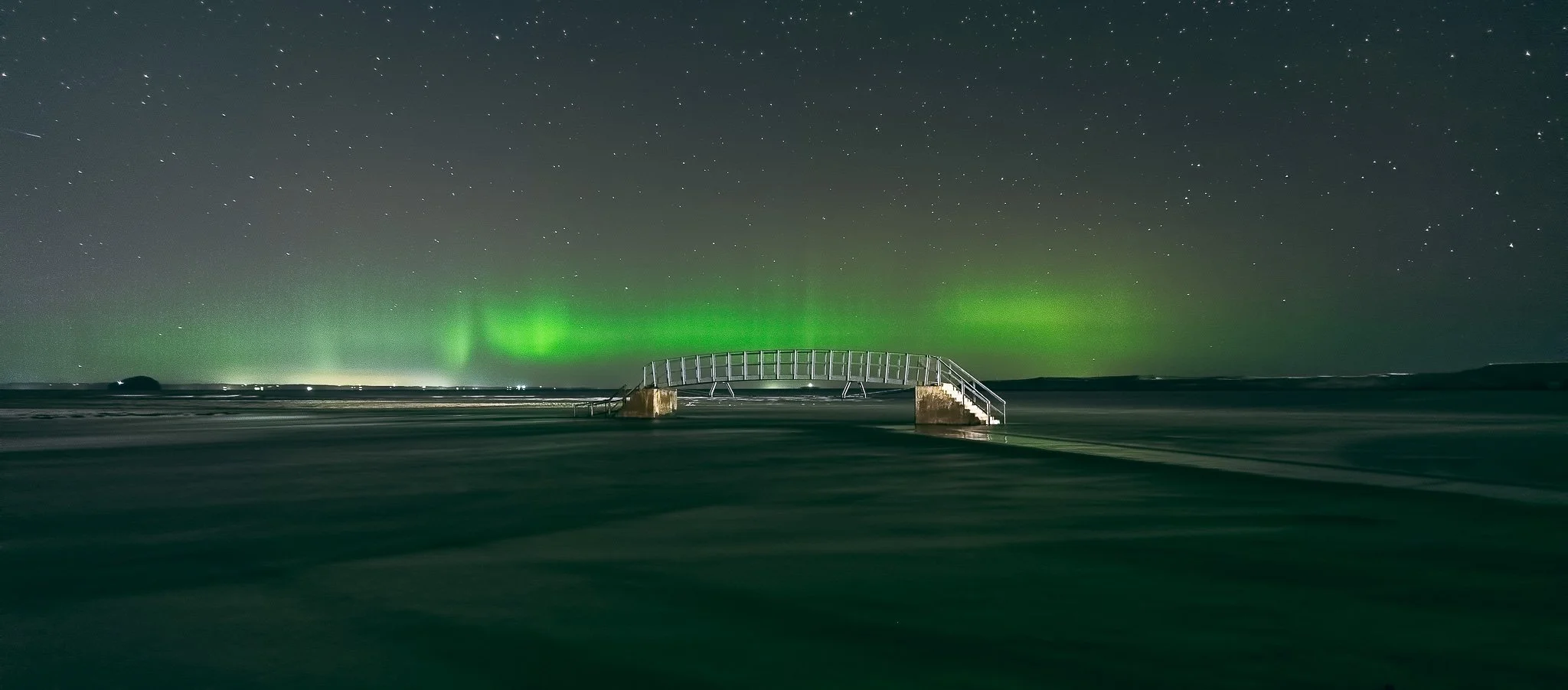 nightscape_2048_Bridge to Nowhere aurora.JPG