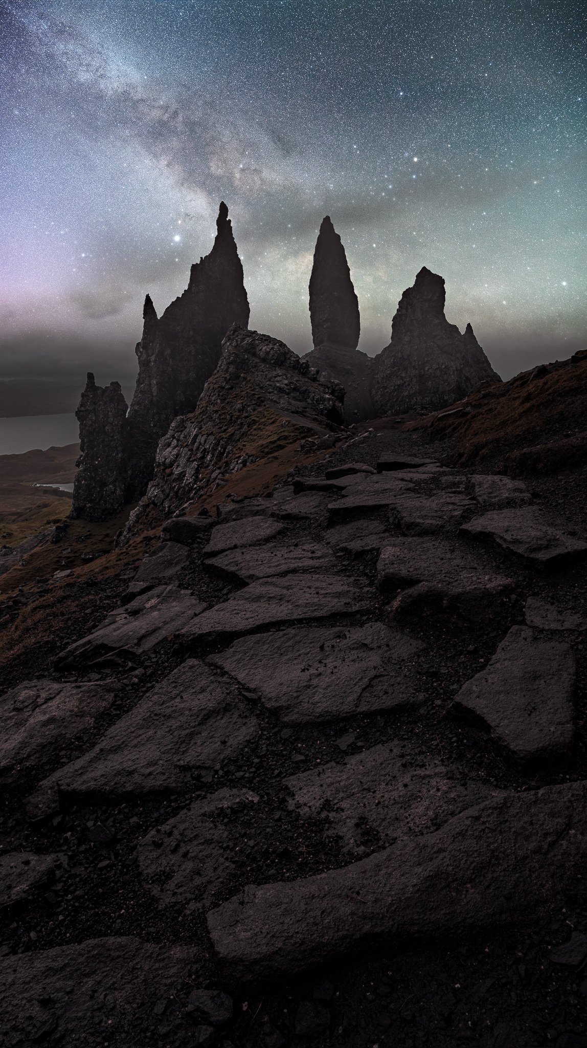 nightscape_full-tiff_the-storr-path-milky-way.JPG