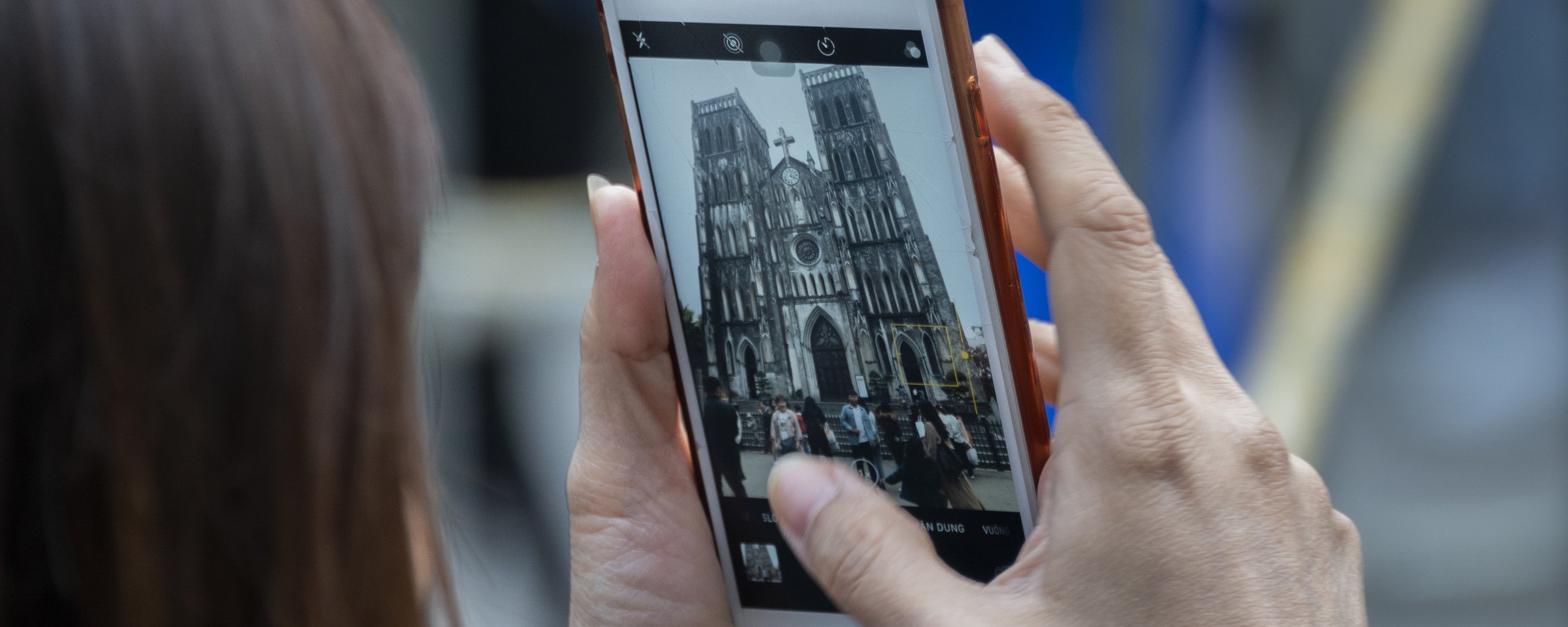 Asien Handy Kirche.jpg