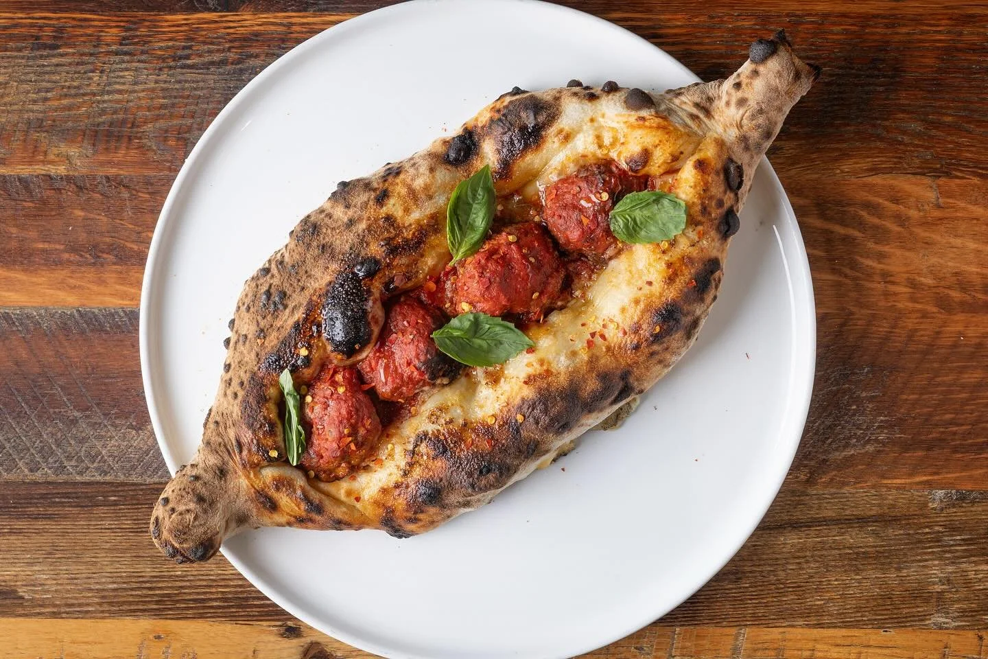 New Year&rsquo;s Resolution: eat a meatball calzone at Si Cara

#simplethingsdonewell