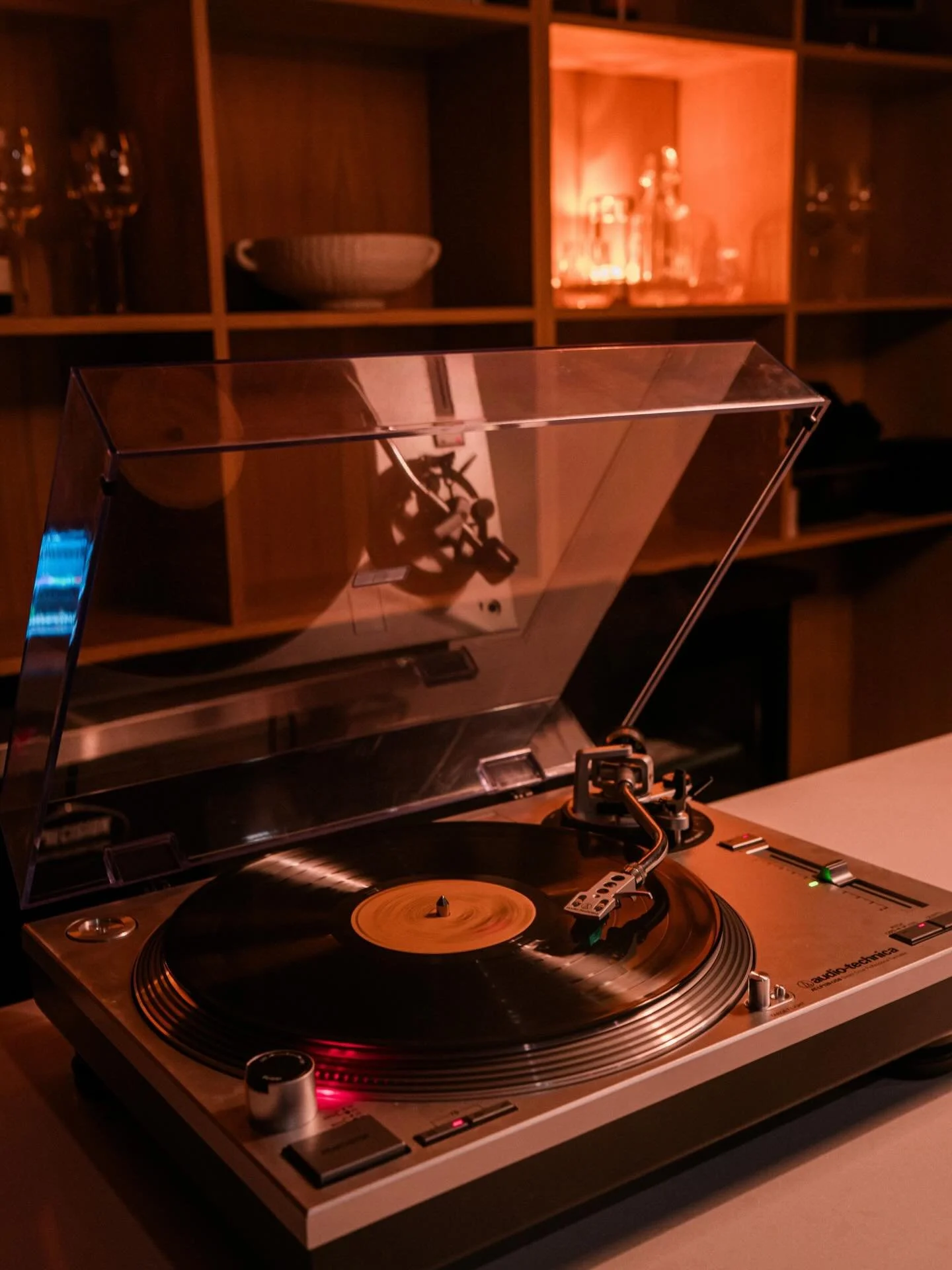 Music, wine, and time to stay a little longer.

#sicara #southie #vinyl #latenightdining #simplethingsdonewell