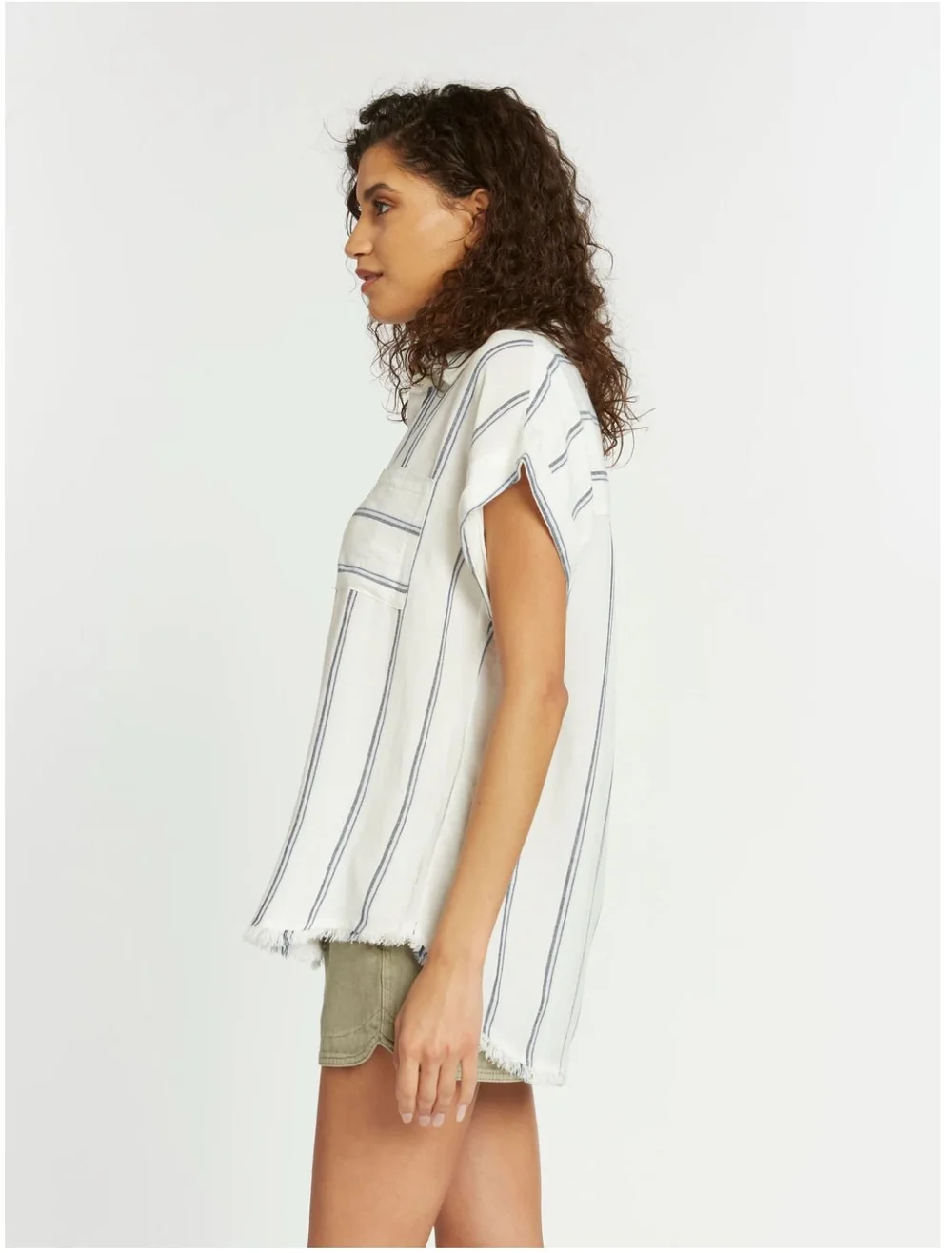 Flutter sleeve printed top