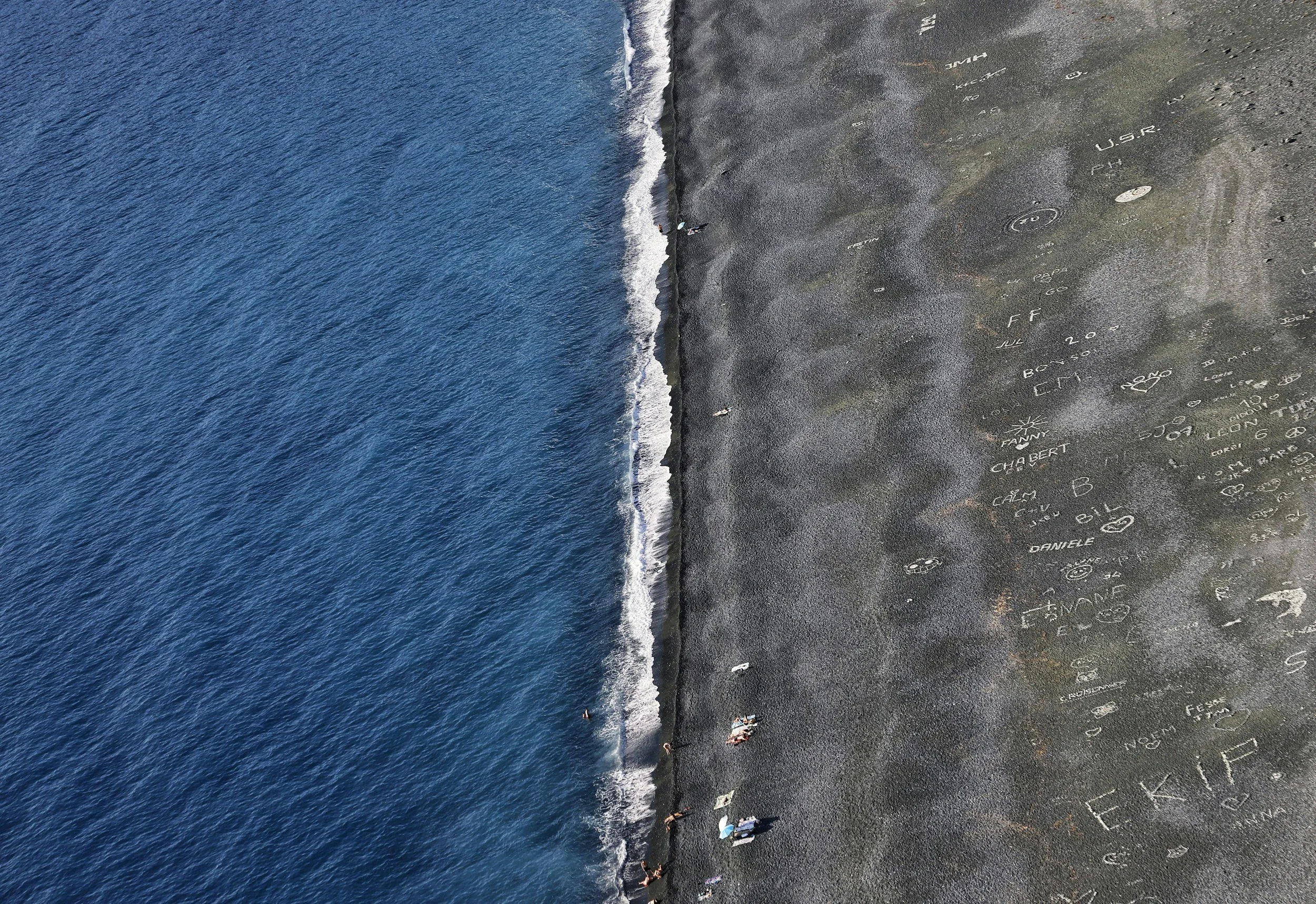 Place where the ocean meets the sand, illustrating the process of differentiation in therapy.