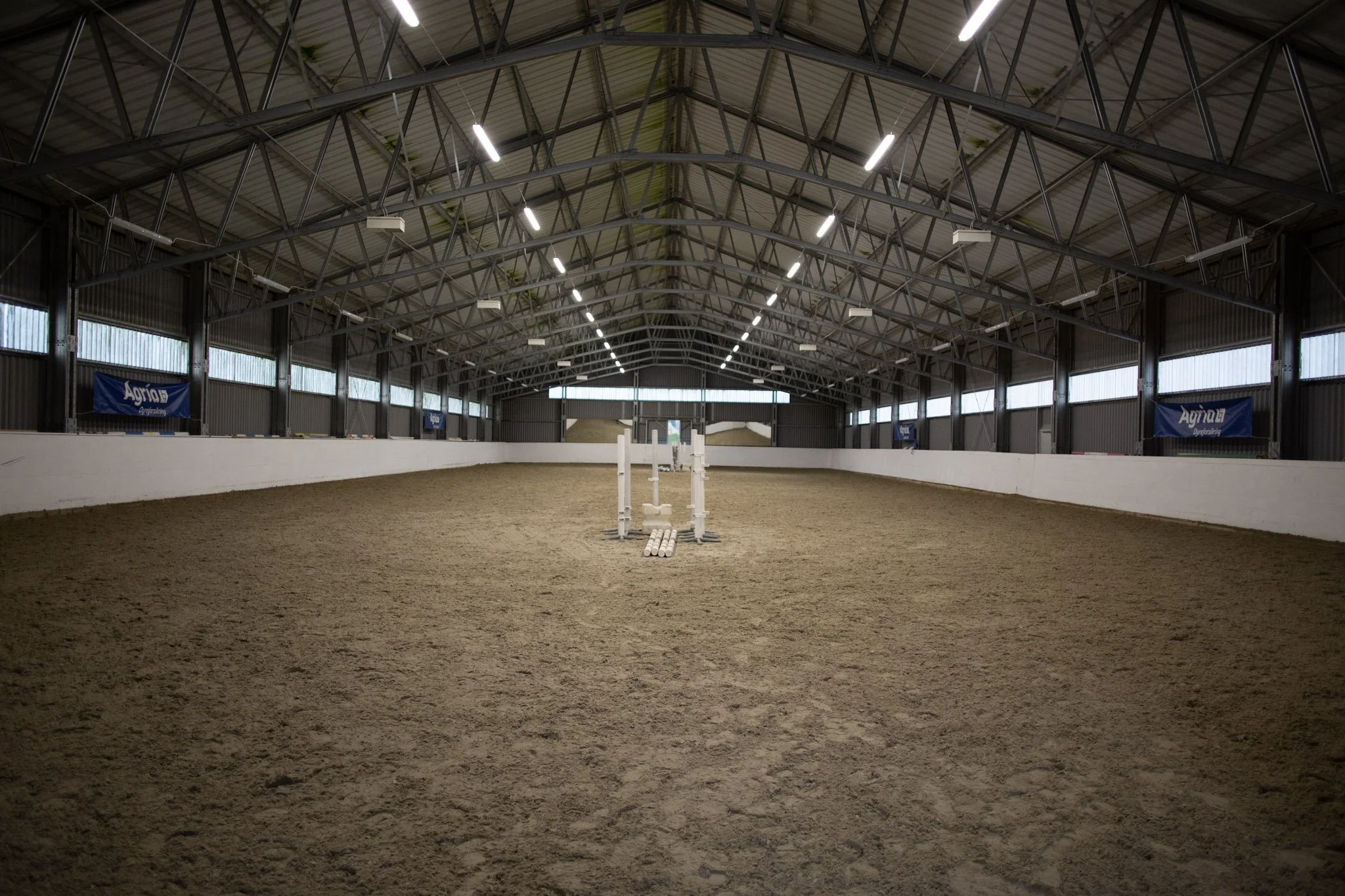 Indoor arena.jpeg