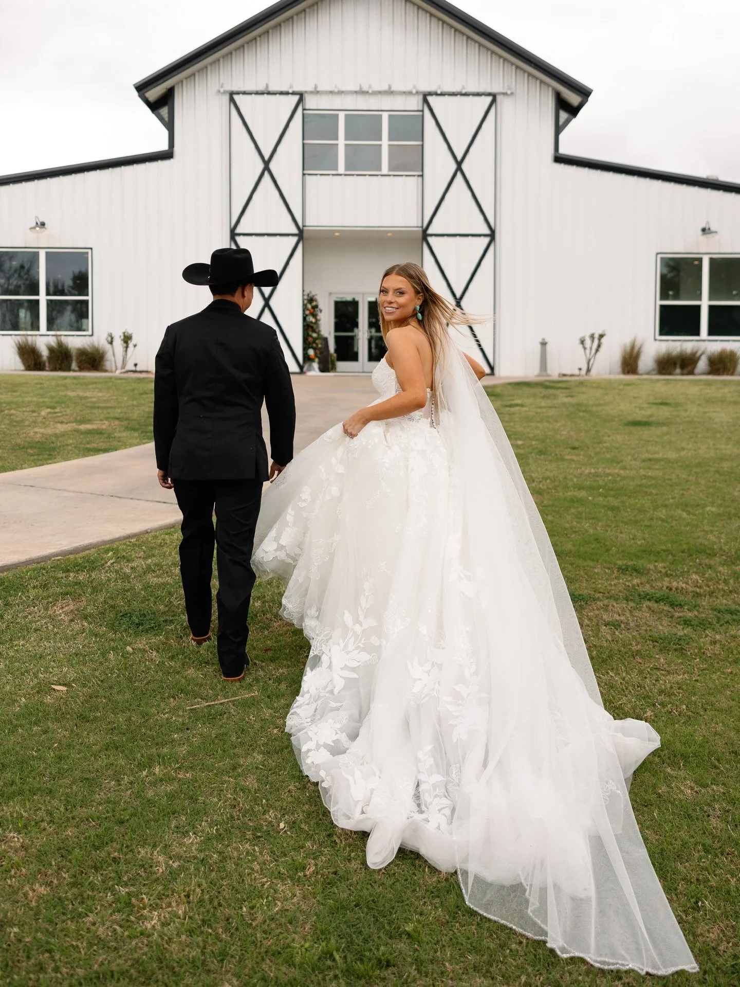 The forecast said 100% chance of rain, and we leaned all the way in. ☁️✨

Instead of stressing, we pivoted &mdash; an impromptu first look that turned into the sweetest, most intimate moment before the day even began.
Because here&rsquo;s the thing: 