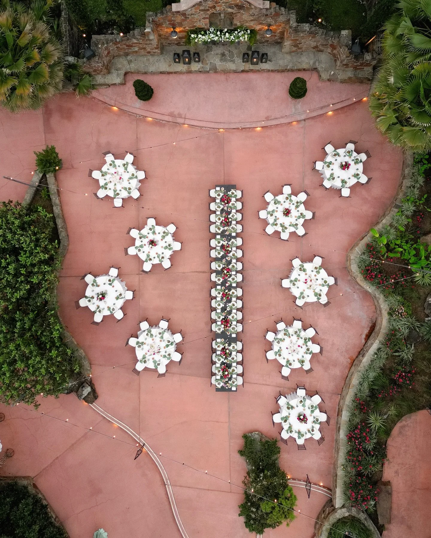 SUCH a fun color palette! The details deserved their own post. S/O to the vendor team for making this beautiful reception flip possible. 🫶🏼

&bull;

Venue: @maderaestates 
Planner: @timeless_rose_events 
Photographer: @moments.of.grace.photography 
