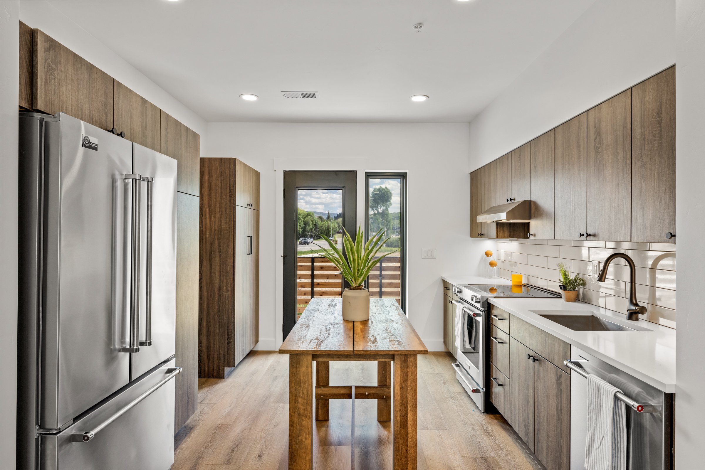 Luna Lane_MLS-08.jpg