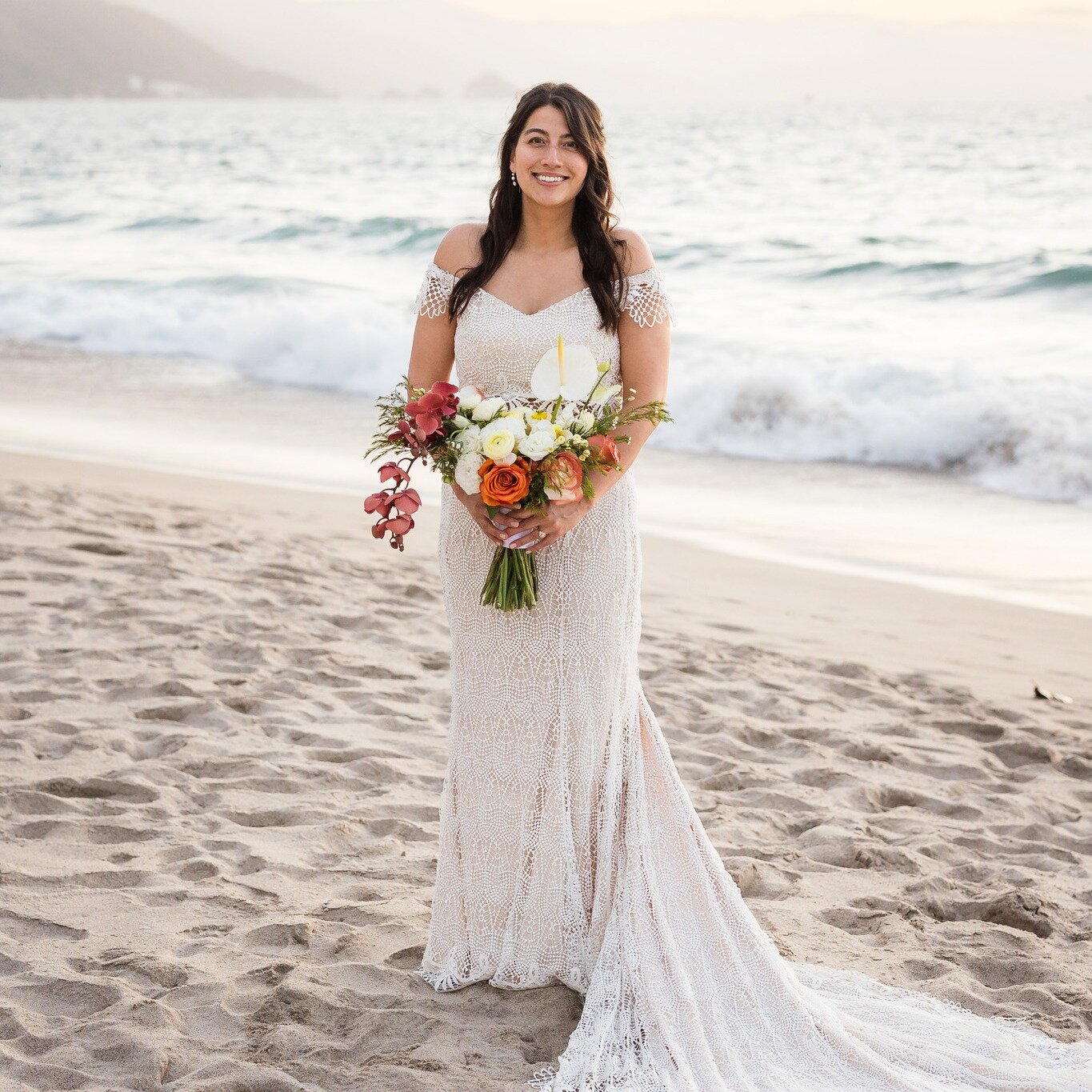 My #reallifebride Hailey sent me photos from her Mexico wedding. Hailey is just about the most laidback and patient bride I have ever had, and she was great to work with. I had to have her back multiple times to make sure the top of her dress fit per