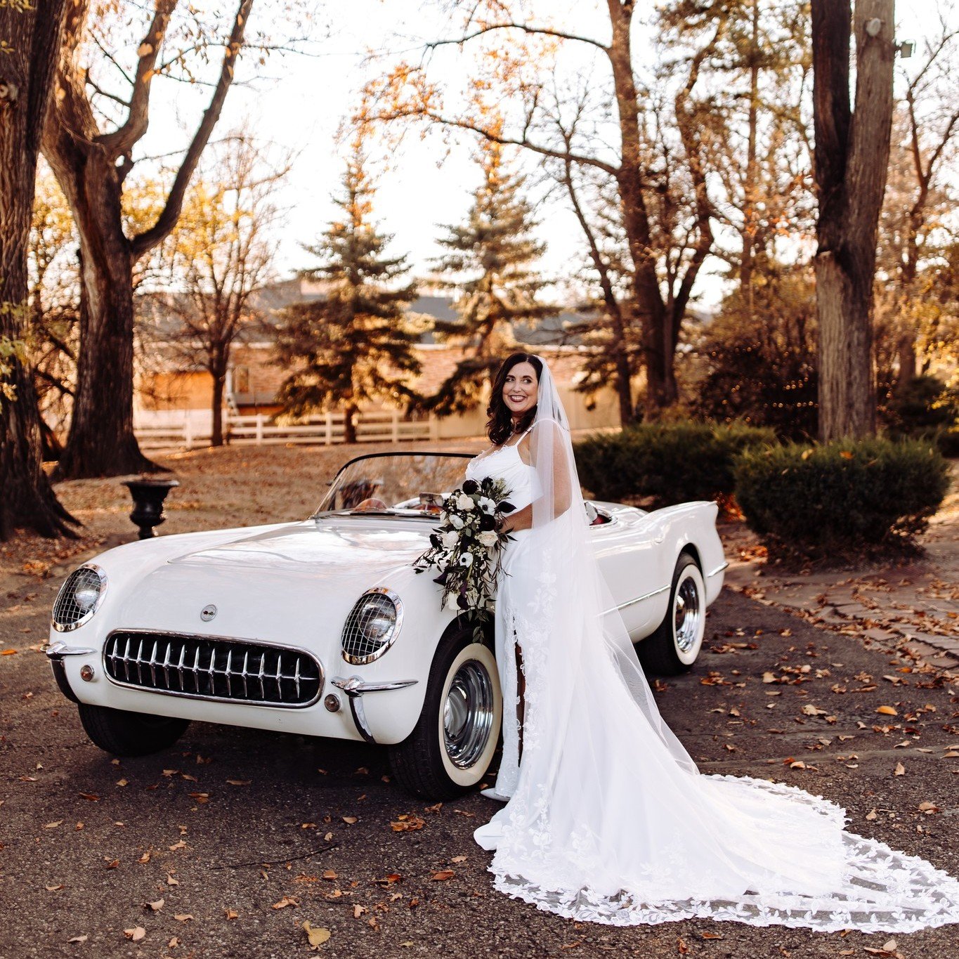 Finishing out 2024 with the most special wedding I did this year. In November, one of my closest friends Sarah married her sweetheart Dio. (I got to be a bridesmaid!) Sarah and her daughter Grace had a vision for Sarah's dress right from the beginnin