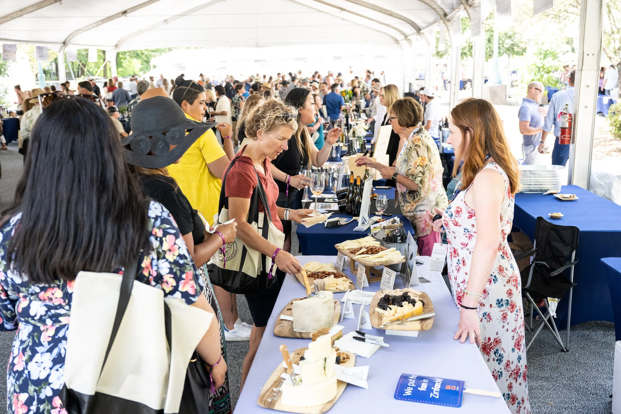 Standard 6' Exhibitor Table