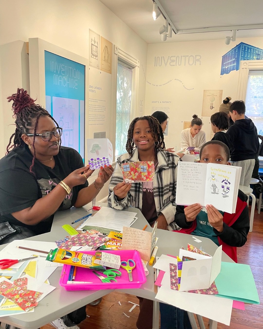 Thank you for joining us at this month&rsquo;s STEAM Saturday! We had the pleasure of partnering with guest artist and illustrator, Jesse Lambert @4thwallcomix for a hands-on zine-making workshop inspired by the trees of Queens! In celebration of Cit
