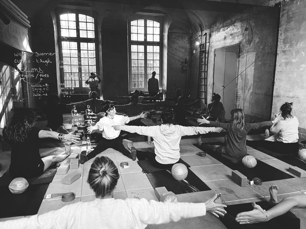 Kelly Berry brand identity coaching — 7 steps to brand clarity for creative entrepreneurs and founders