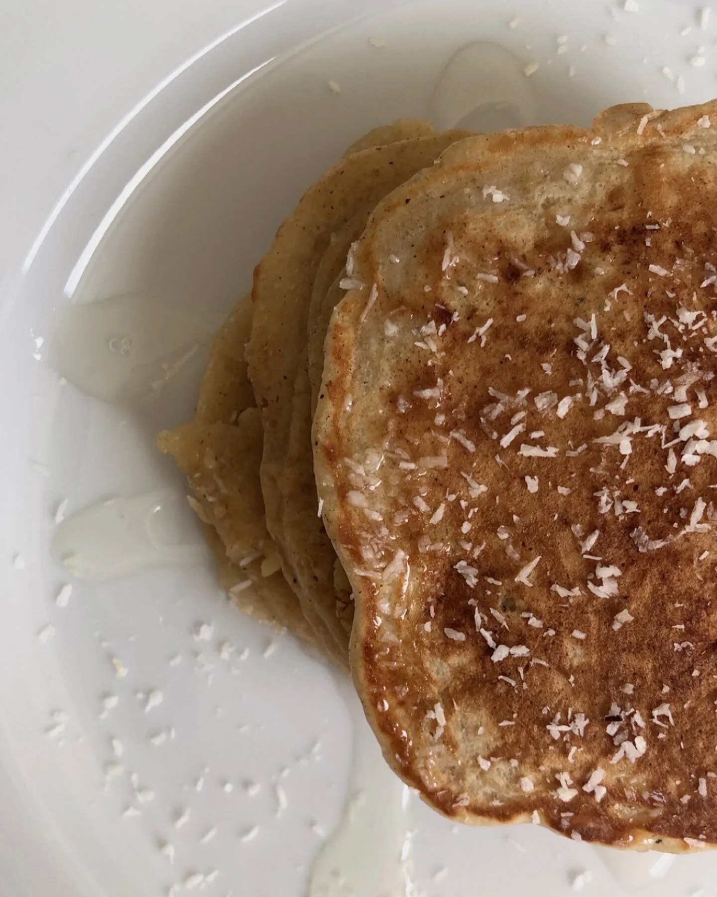 banana bread? Nope. That was 2020. Banana pancakes are the new thing.
.
.
.
.
.
.
.
.
.
.
#banana #pancakes #food #sunday #sundaymood #brekkie #trends #bananapancakes #chill #home #weekend #slowmorning #foodlover #selfmade