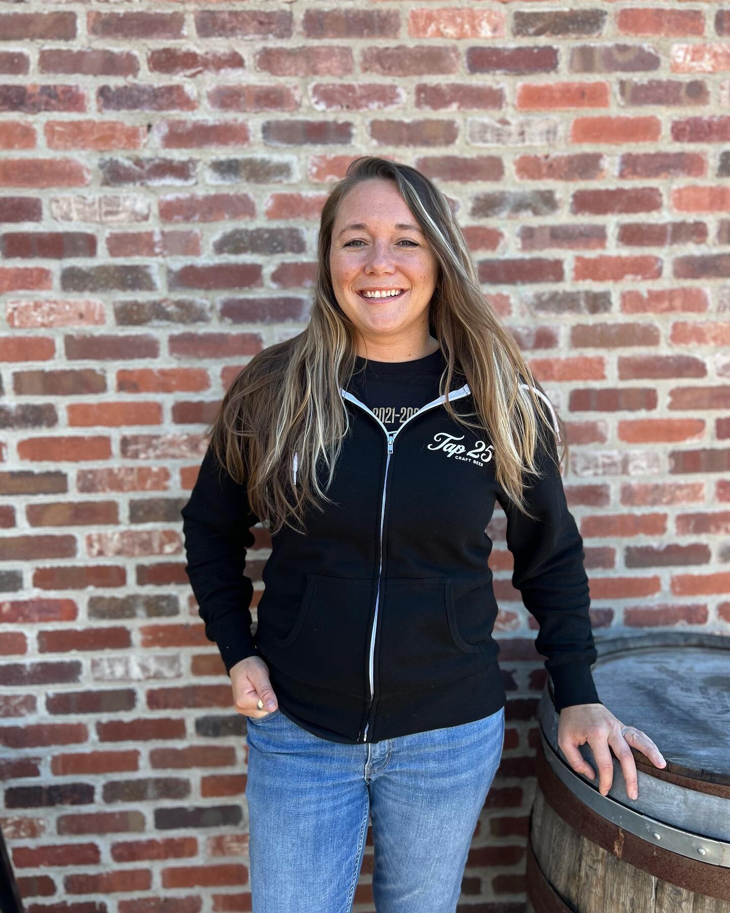 🚨 NEW MERCH ALERT 🚨 
Black Zipper Hoodies &amp; Black Pullover Hoodies now available for purchase in the taproom!