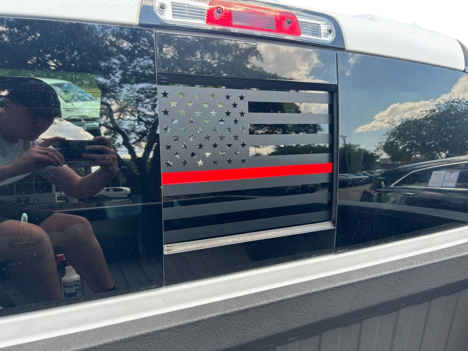 Oracal Vinyl Rear Sliding Window Decal – Distressed American Flag For Dodge Ram 2009-2018 1500 2500 3500