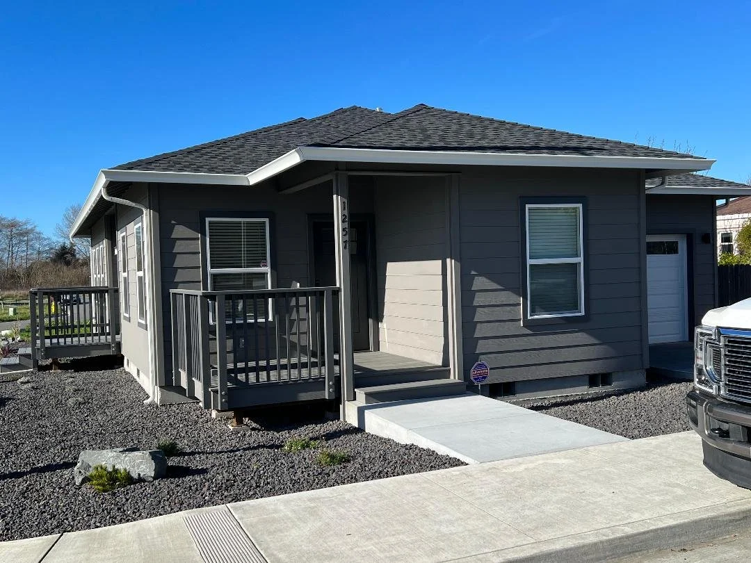 Beautiful, New, Furnished Single-Family Home in Arcata. 