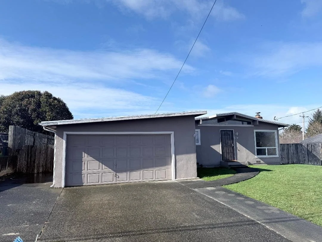Mid-Century, Single Family Home in Eureka