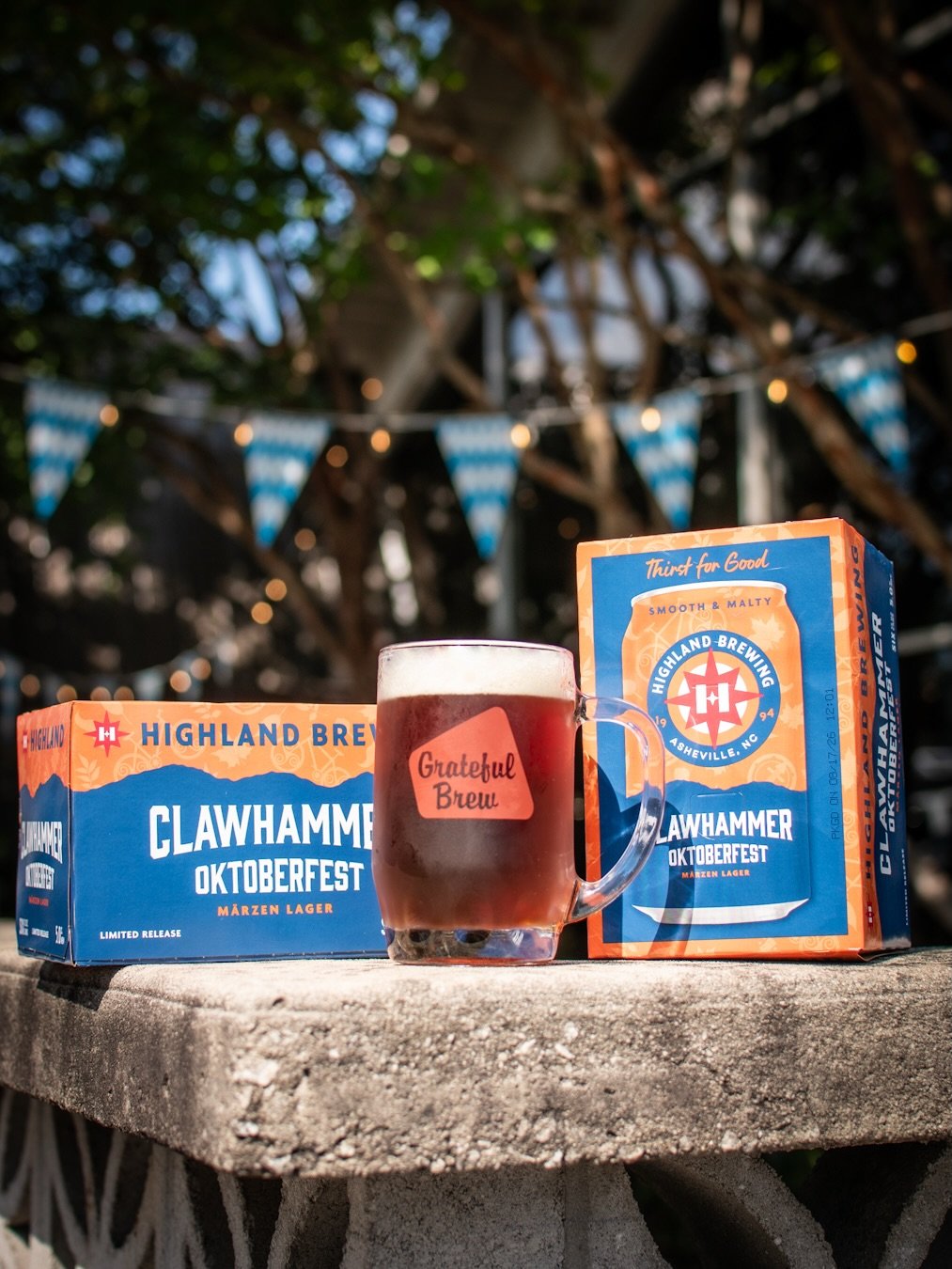 Yall it may not feel like it outside but Oktoberfest is just around the corner 🥵 

Join us TWO WEEKS FROM NOW for our Oktoberfest kickoff celebration with @highlandbrewing! Mark your calendars for Thursday 9/17 to enjoy:

🍻 Clawhammer marzen on dra