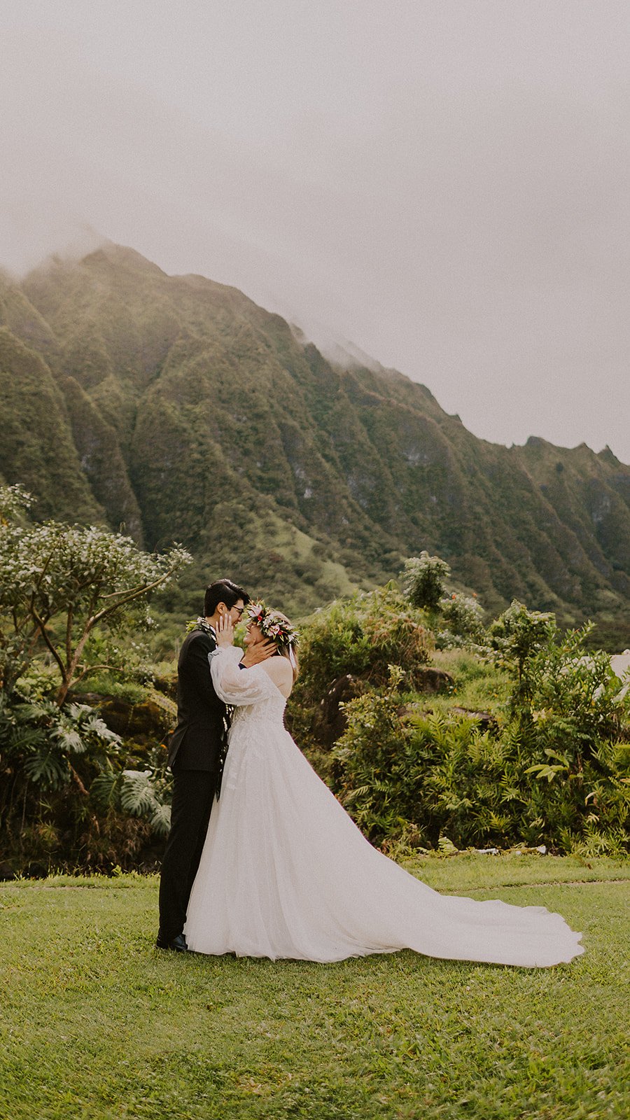 koolau, ballrooms, destination, wedding, couple, tropical