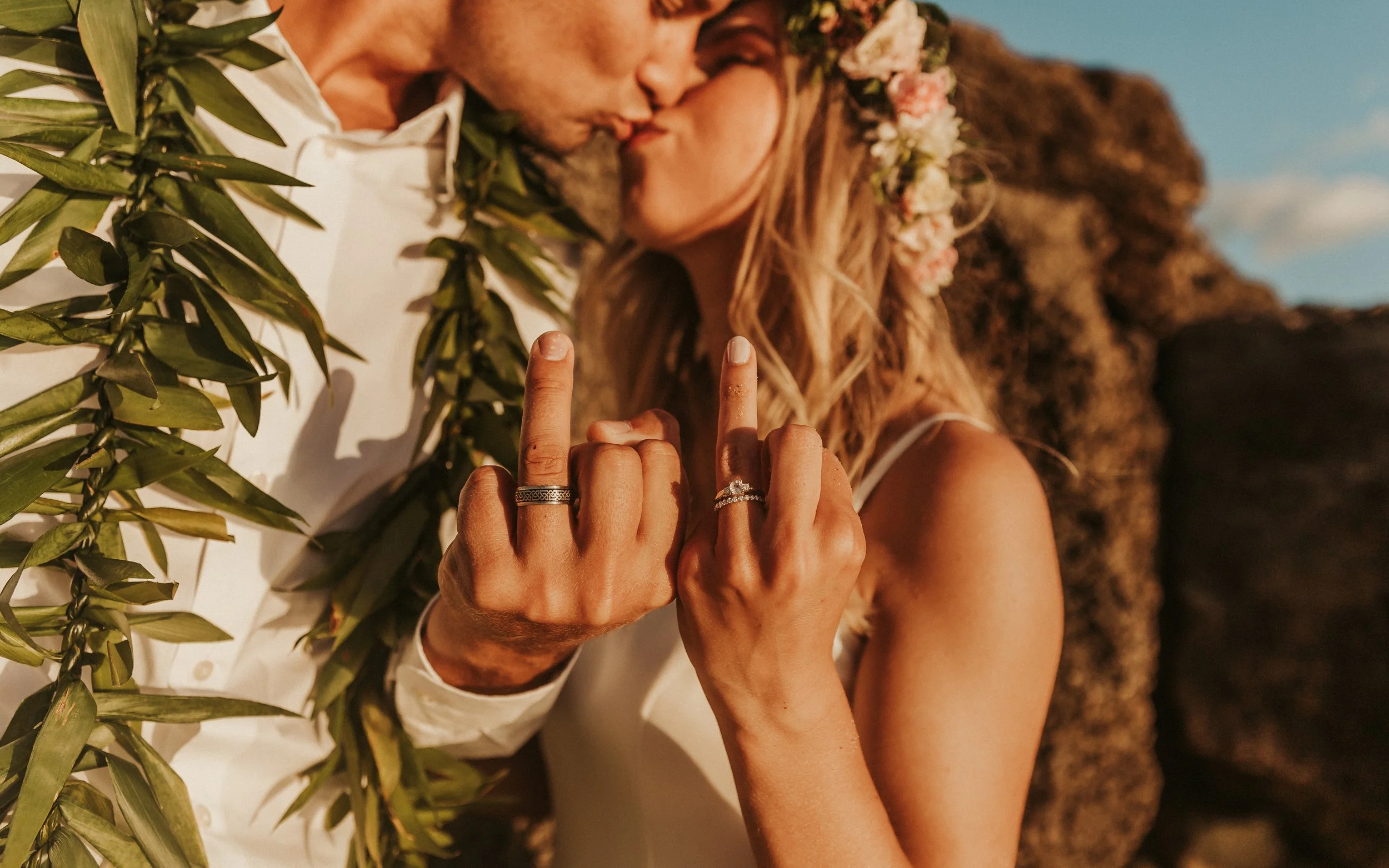 sunset-elopement-couple-candid-ring-shots