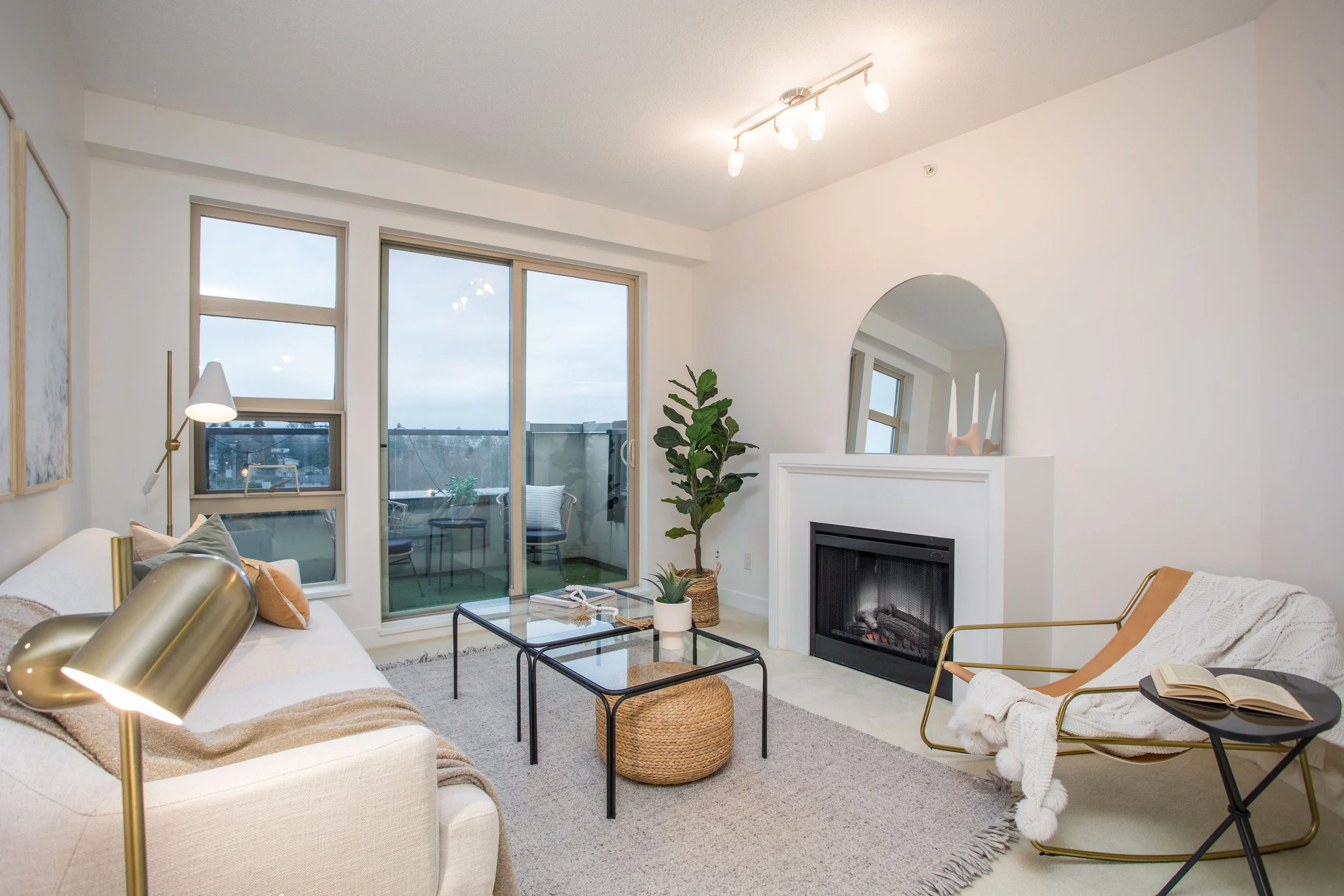 4550 Fraser St VANCOUVER-9.JPG