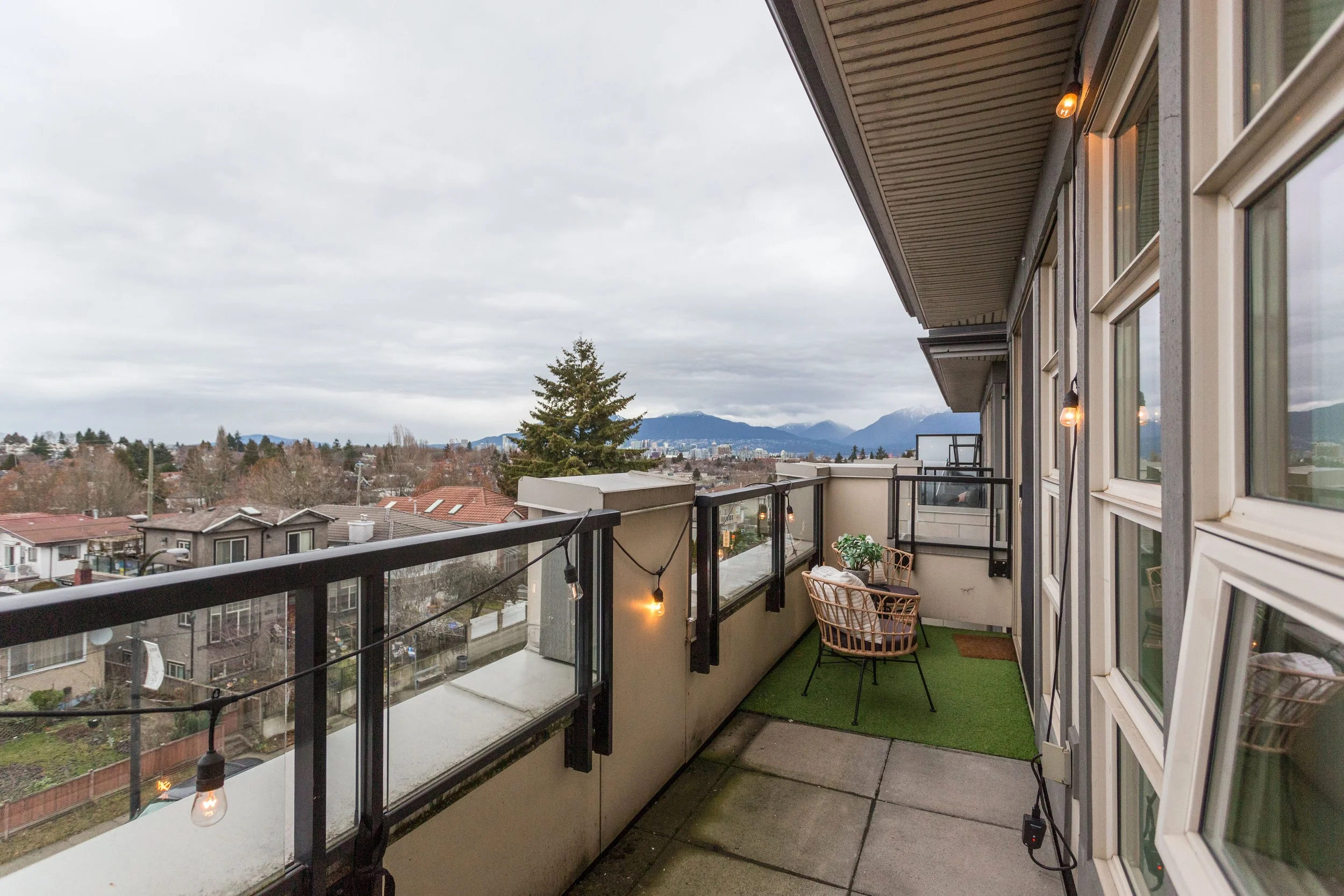 4550 Fraser St VANCOUVER-12.JPG