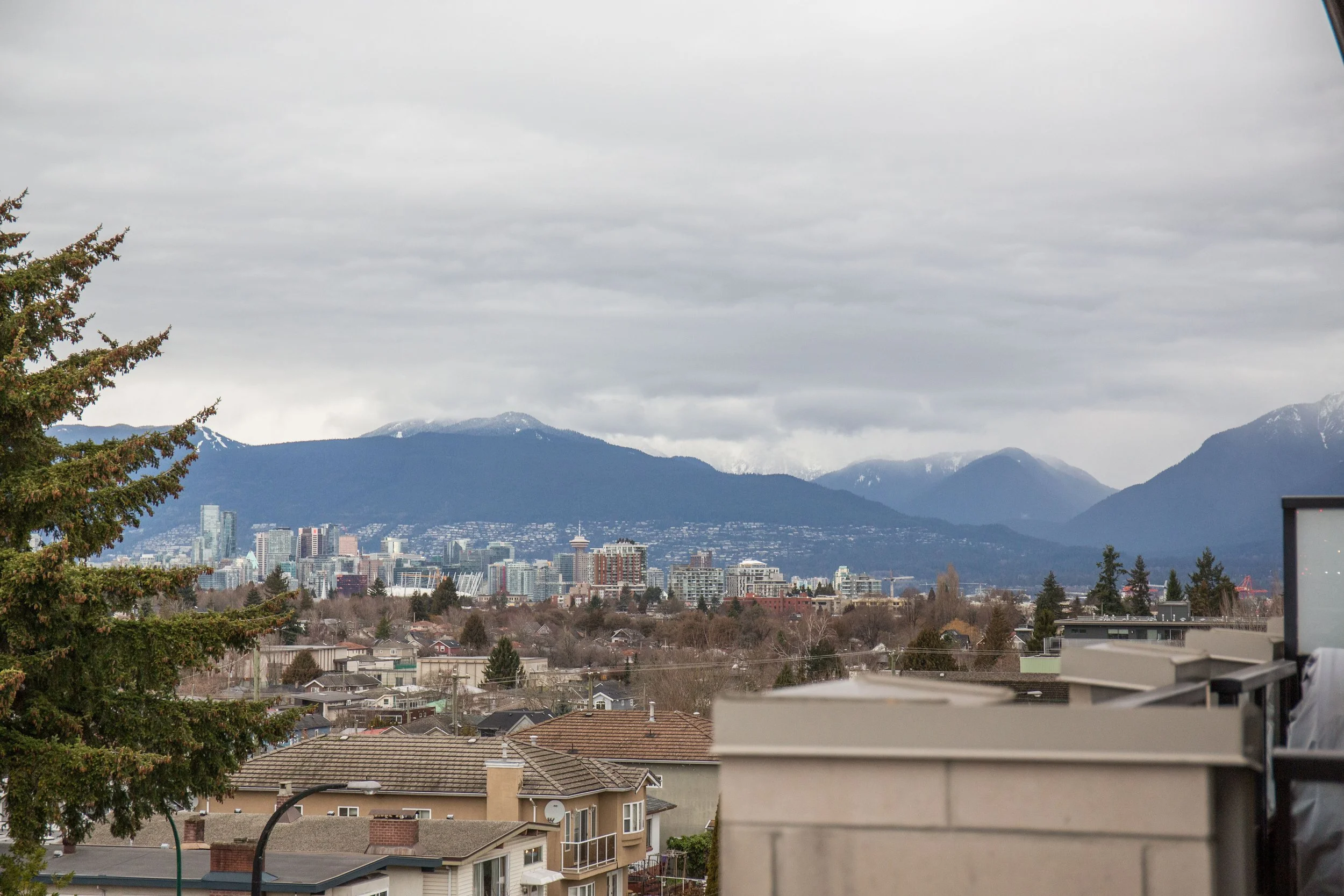 4550 Fraser St VANCOUVER-15.JPG
