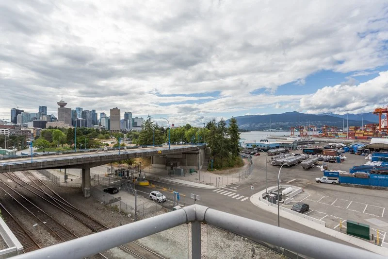 429 289 Alexander VANCOUVER-MLS-15.JPG