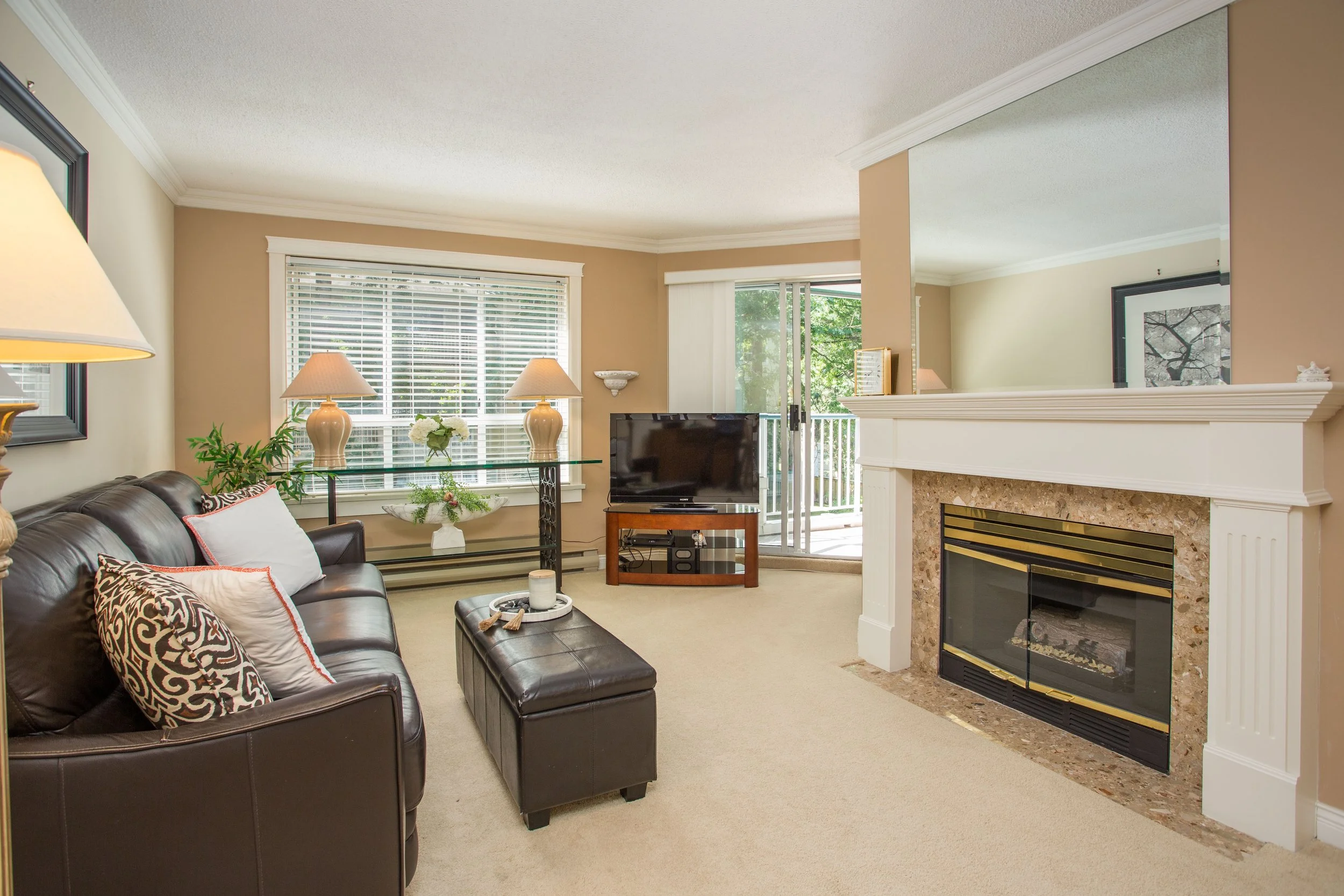 219 8600 General Currie RICHMOND-10.JPG