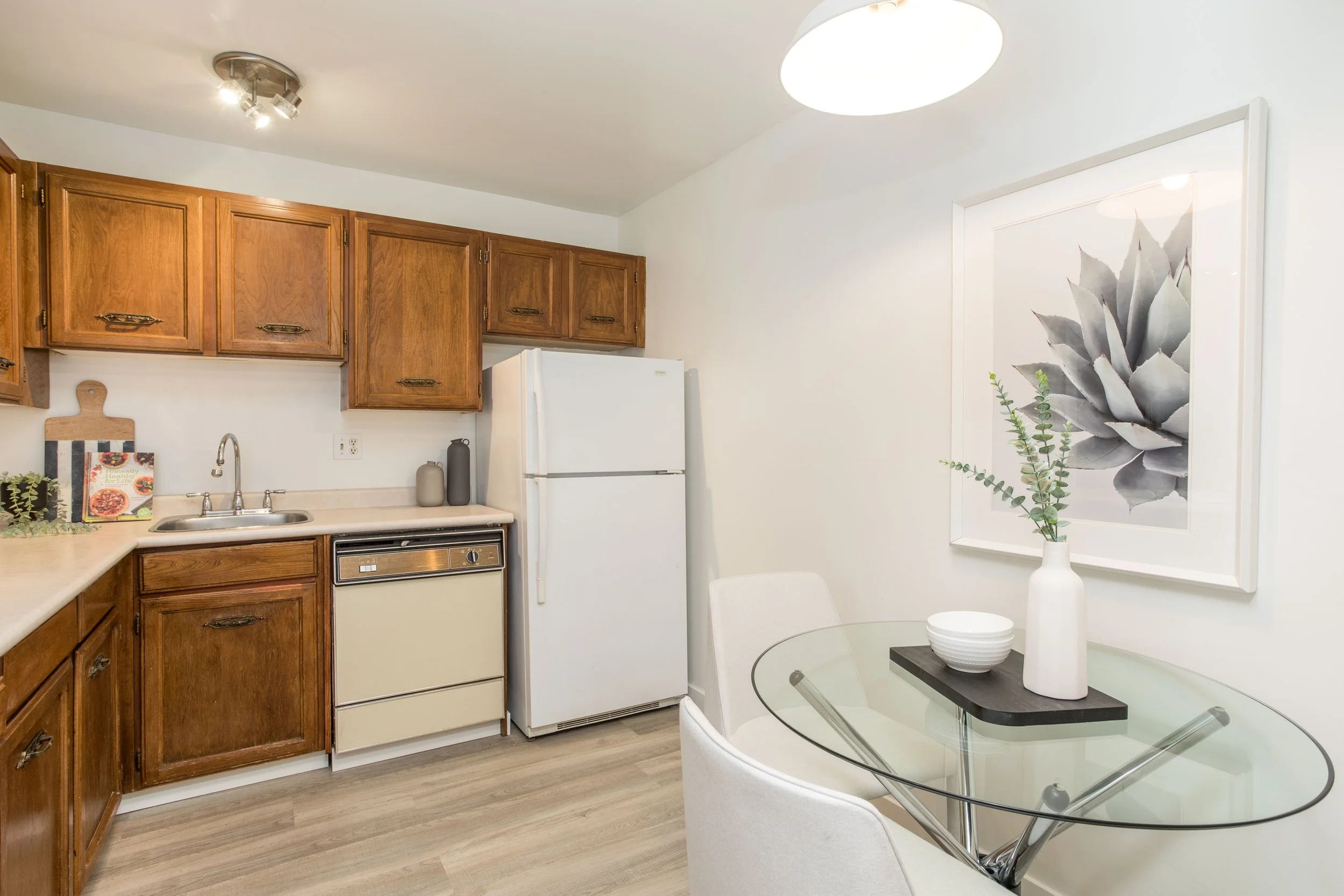 105 1710 W 13th Ave VANCOUVER-HIGH-8.JPG