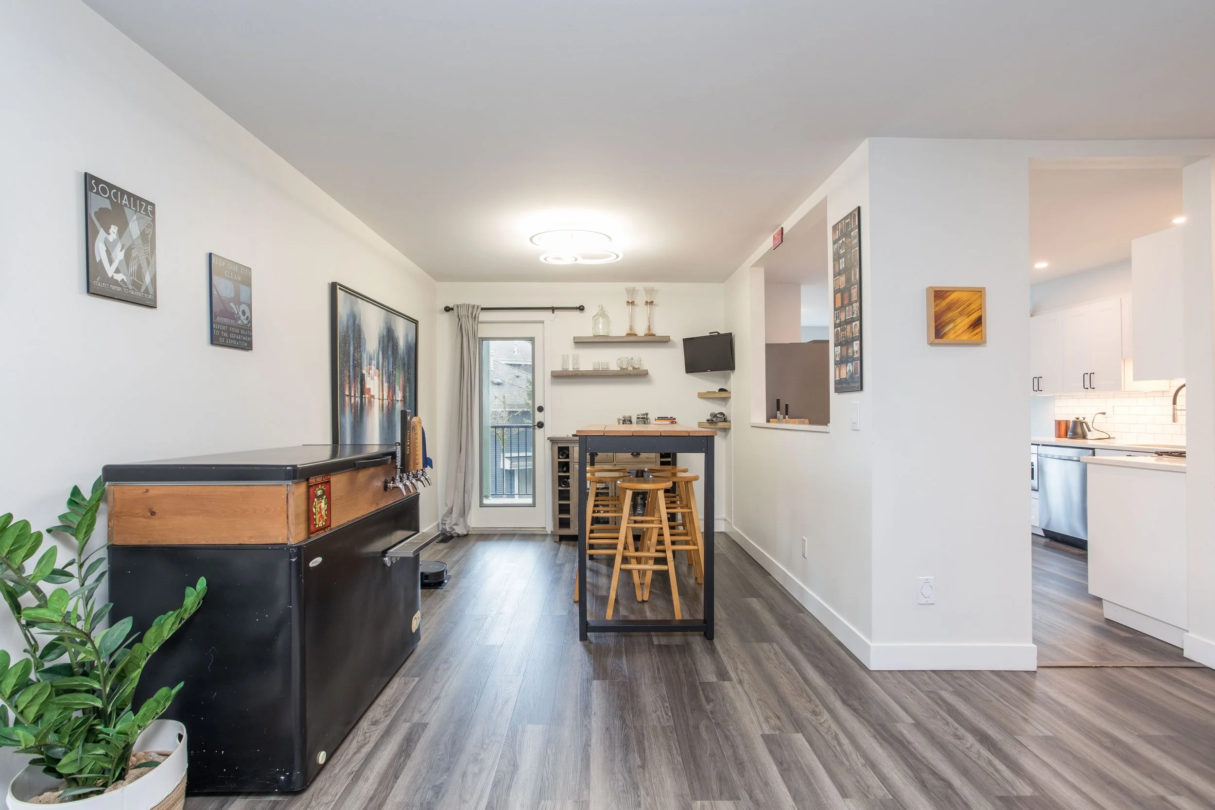 13 1140 Falcon COQUITLAM-HIGH-17.JPG