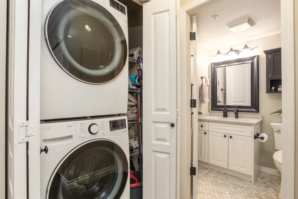 4770 52a St LADNER-MLS-8.JPG