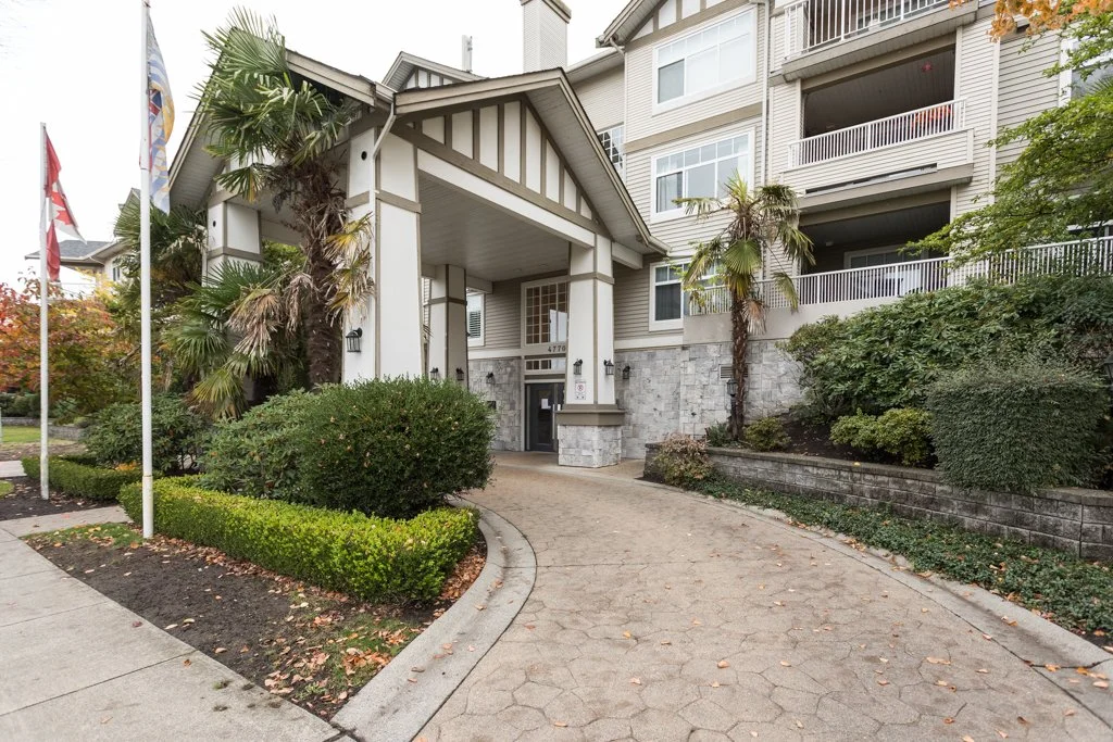 4770 52a St LADNER-MLS-32.JPG