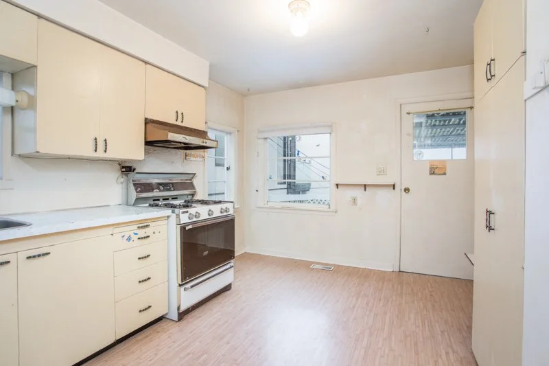 11 Hythe Ave Burnaby-MLS-6.JPG