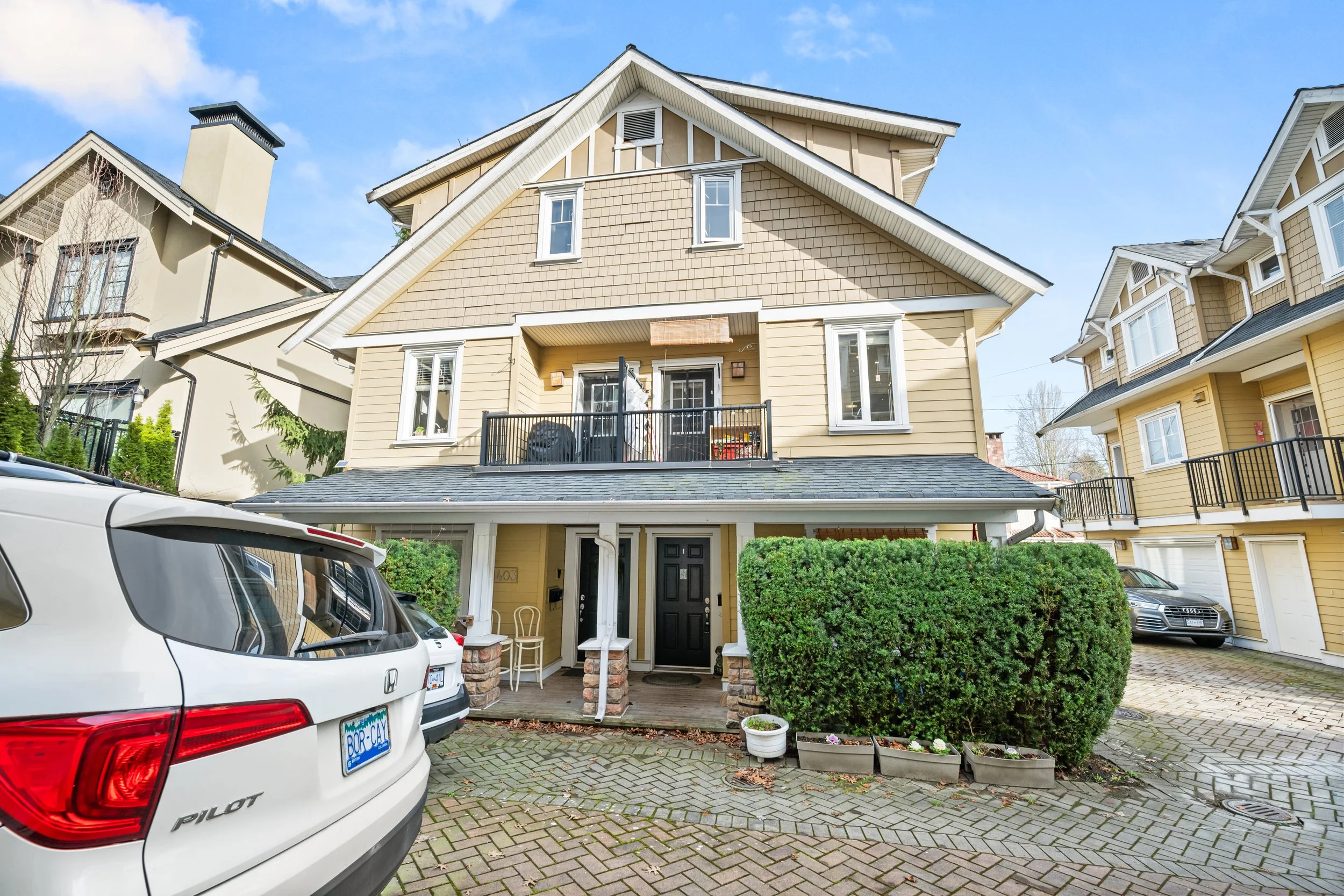 1407 E 28th Ave Vancouver001.jpg