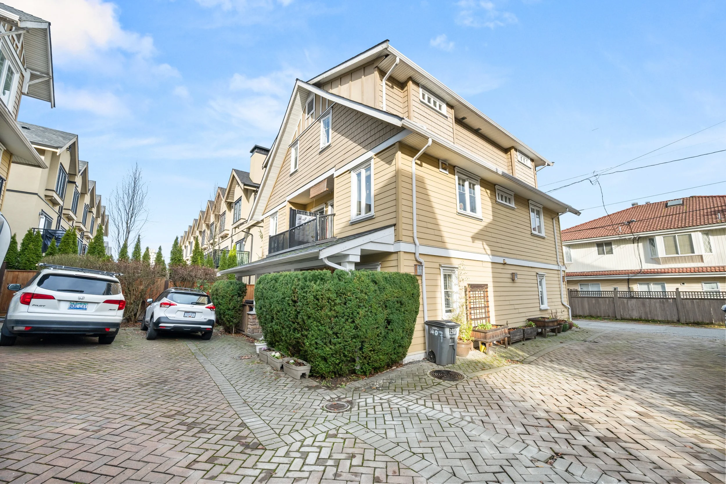 1407 E 28th Ave Vancouver003.jpg