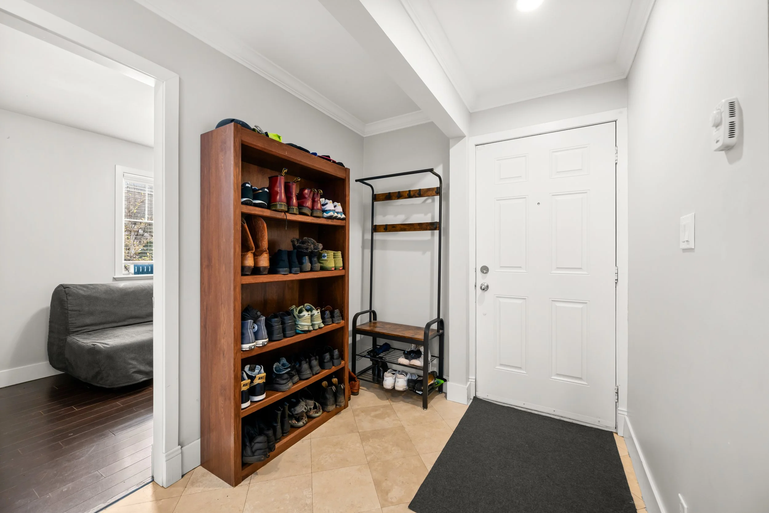 1407 E 28th Ave Vancouver005.jpg