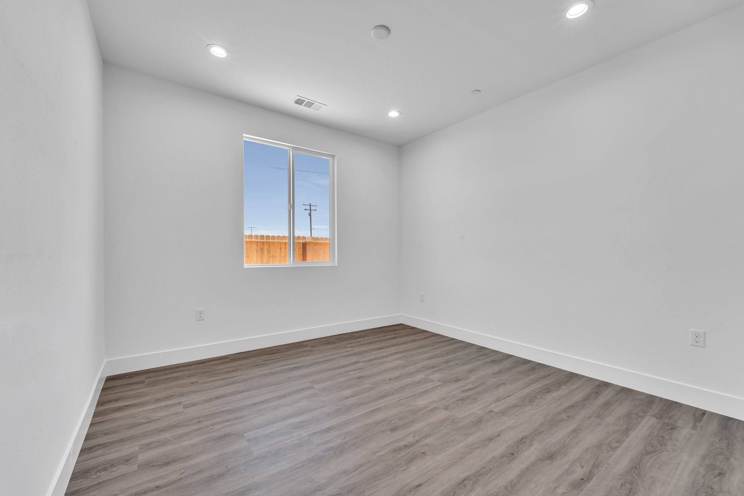 Heather Ave 15.jpg